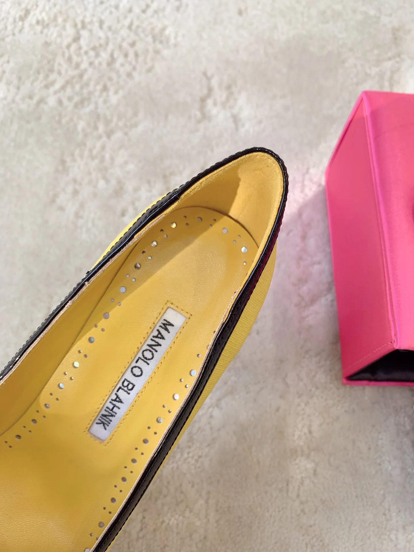 Туфли Женские Manolo Blahnik 18698271