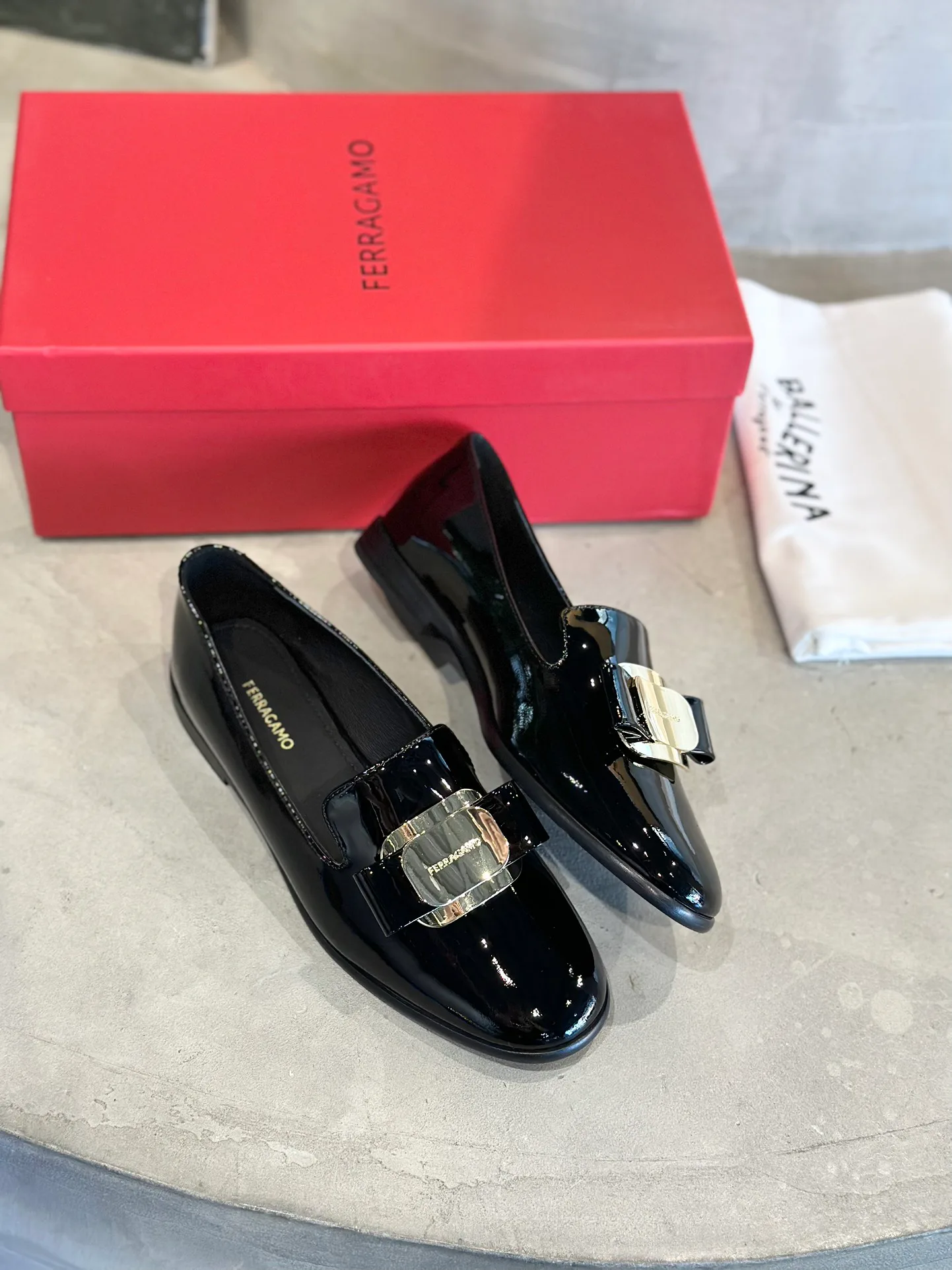 Лоферы И Мокасины Женские Salvatore Ferragamo 13368423