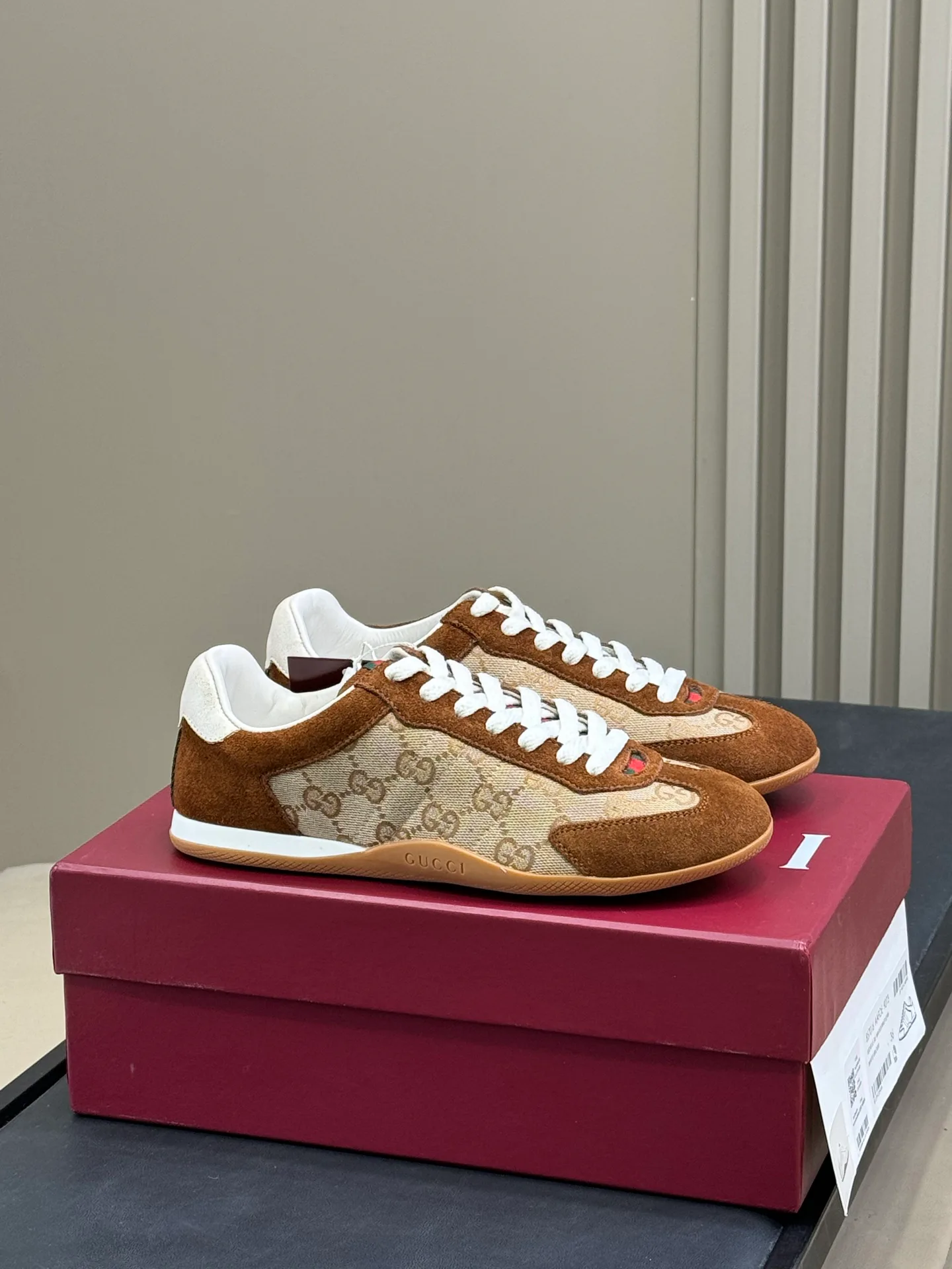 Кроссовки Женские Gucci 192517