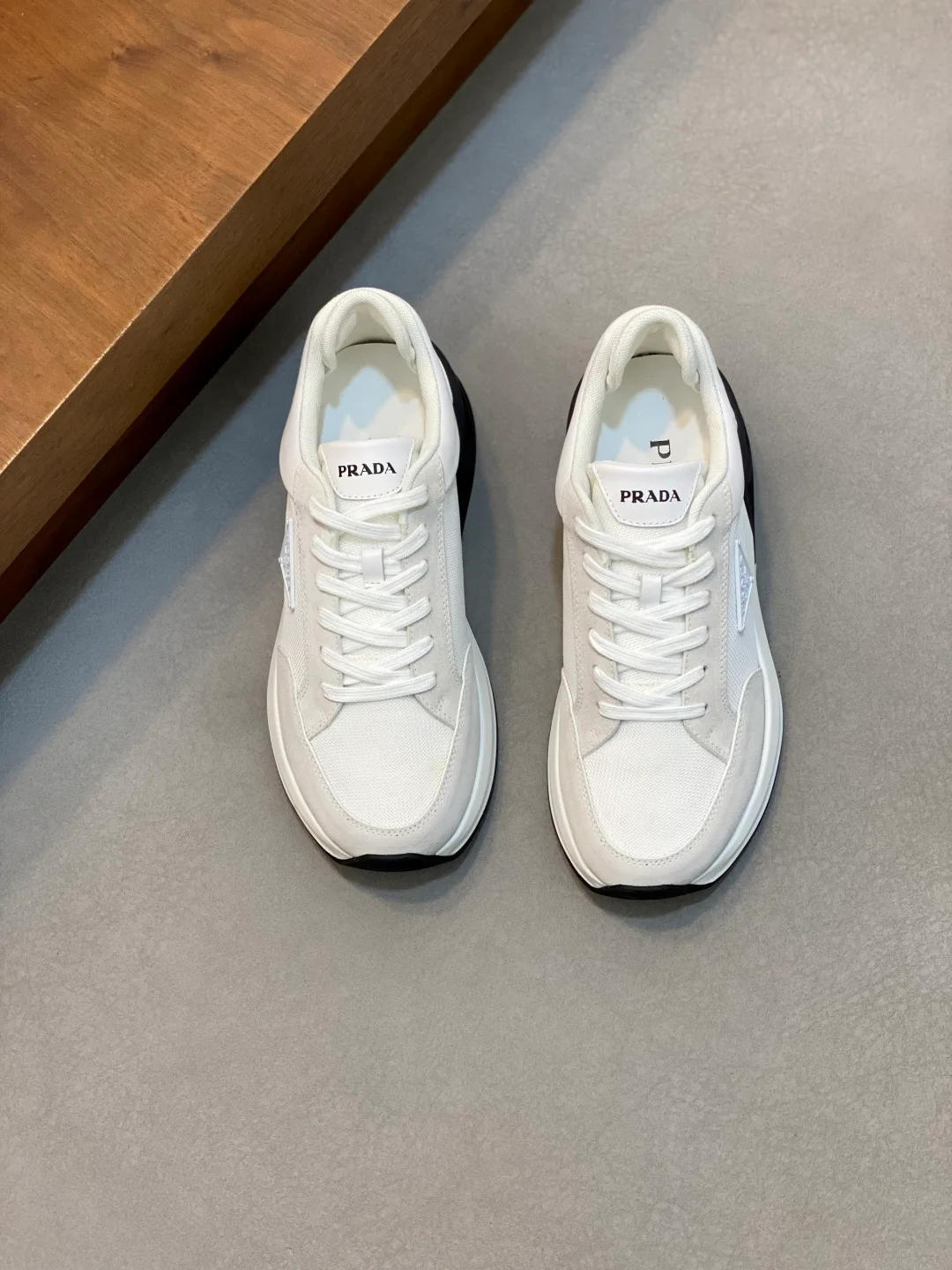 Кроссовки Мужские Prada 18859333