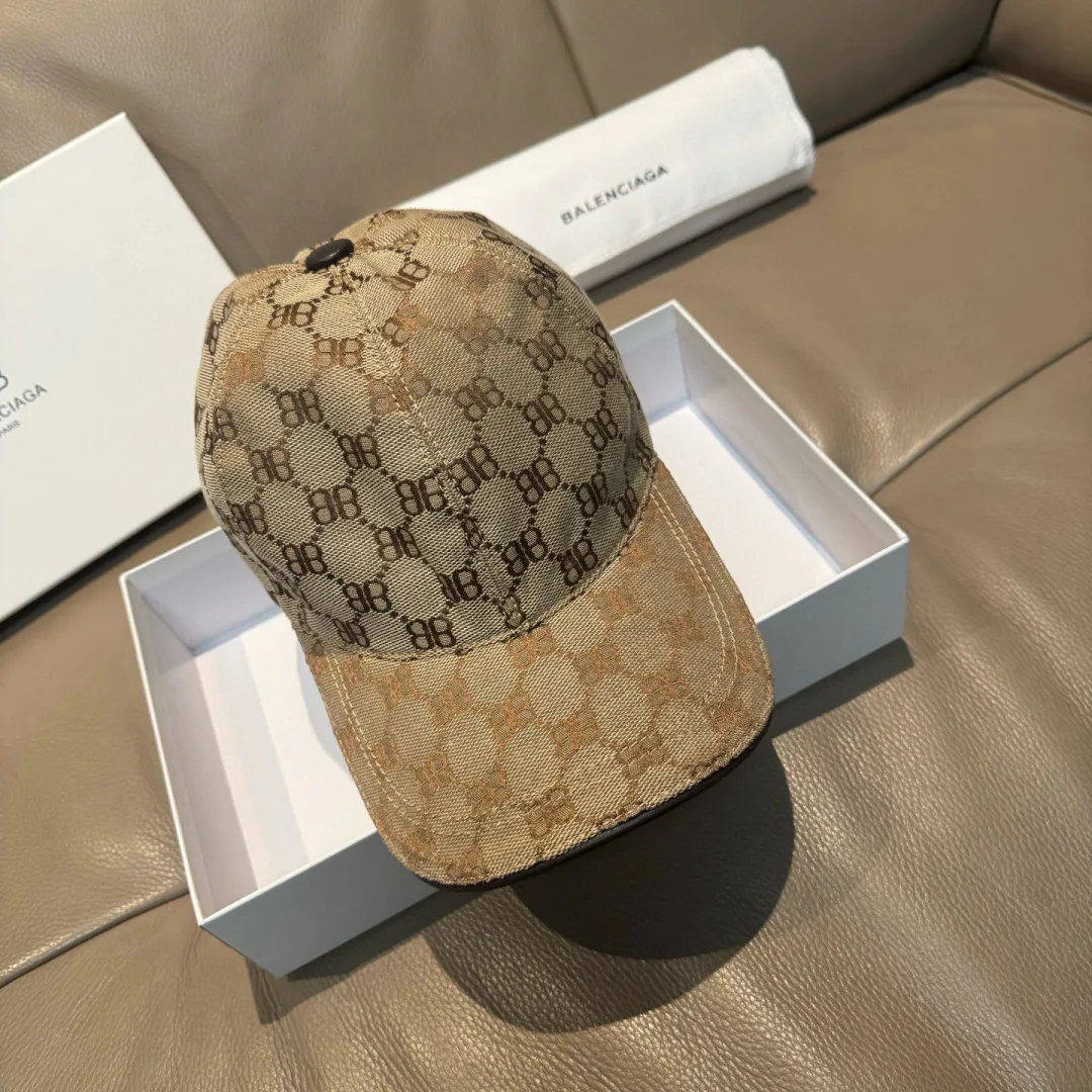 Головные Уборы Balenciaga 17052