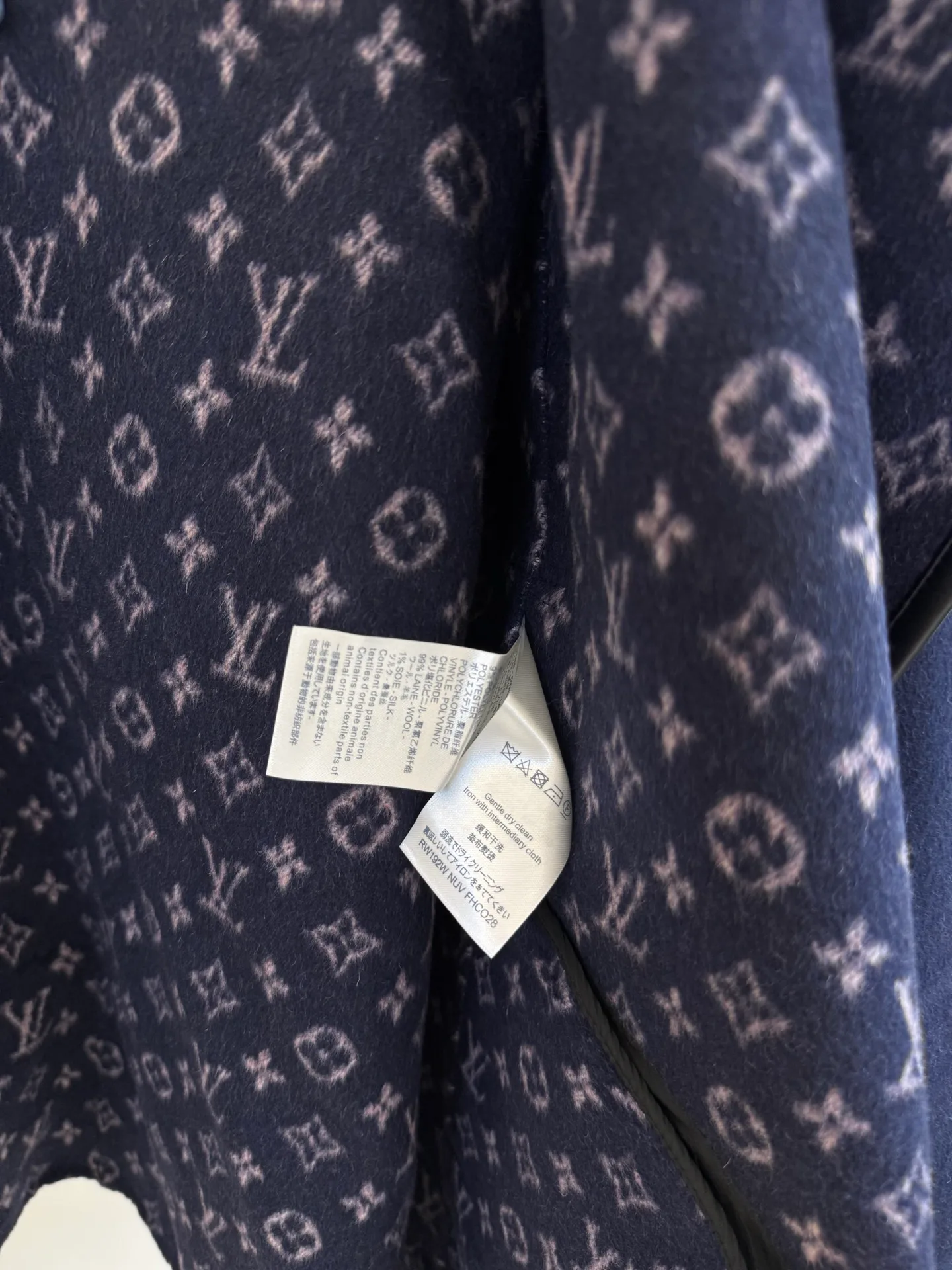 Пальто Женские Louis Vuitton 18601492