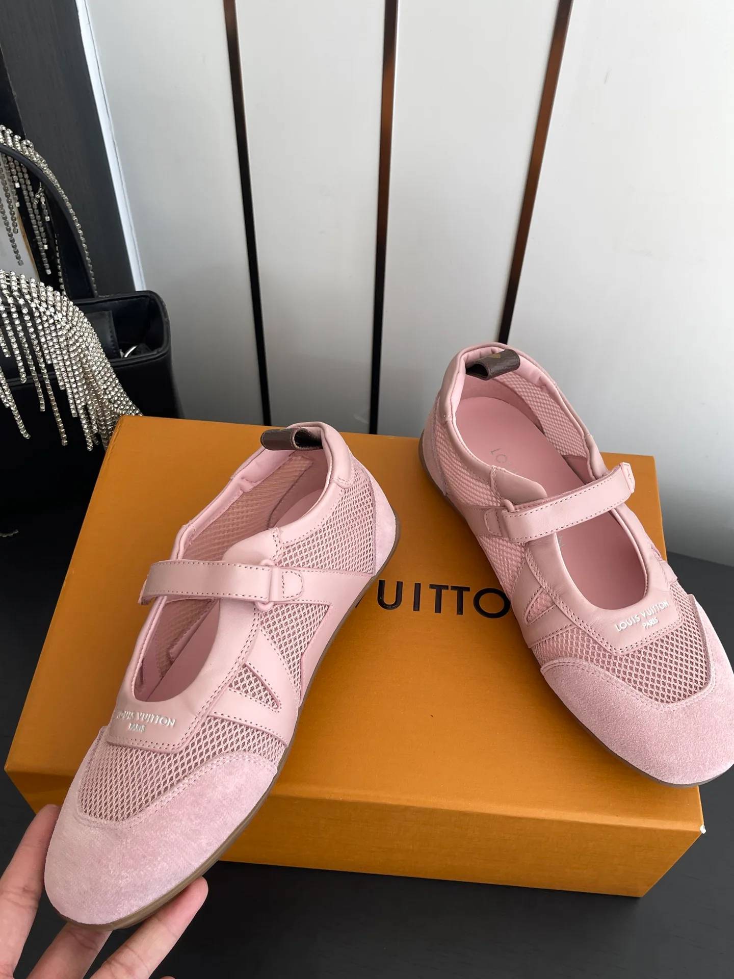 Балетки Женские Louis Vuitton 17908538