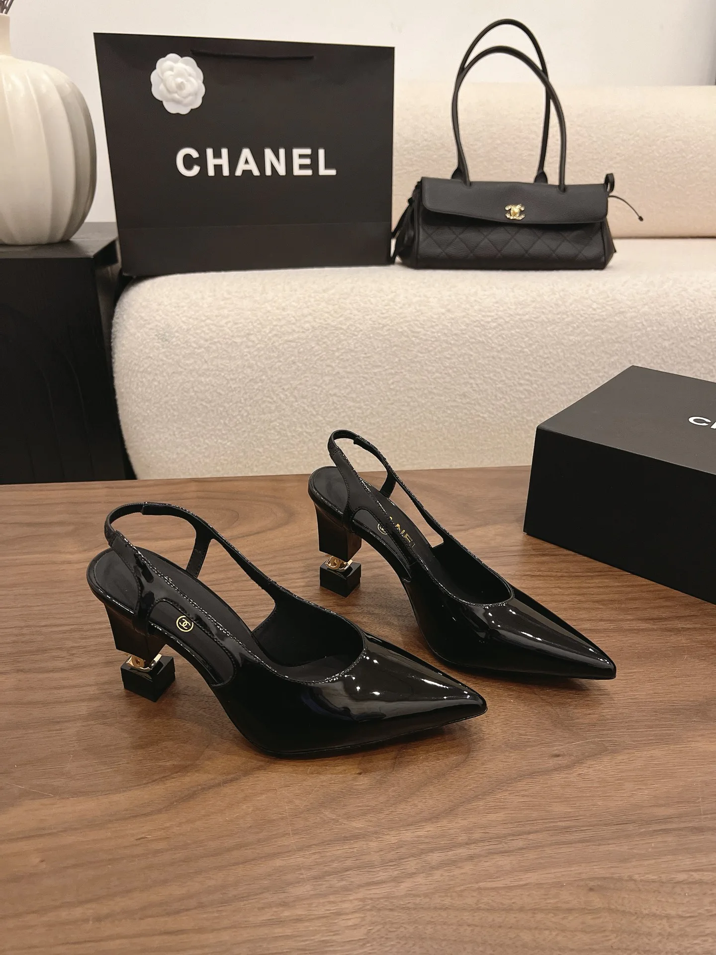 Туфли Женские Chanel 17342737