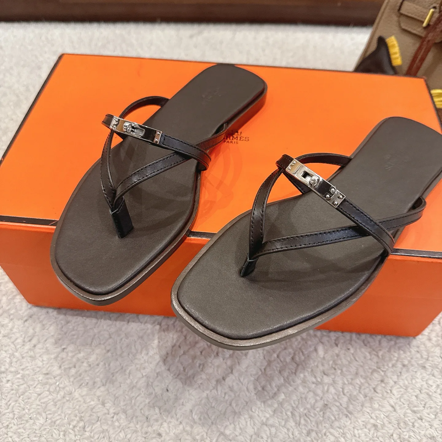 Шлепанцы Женские Hermes 11622307