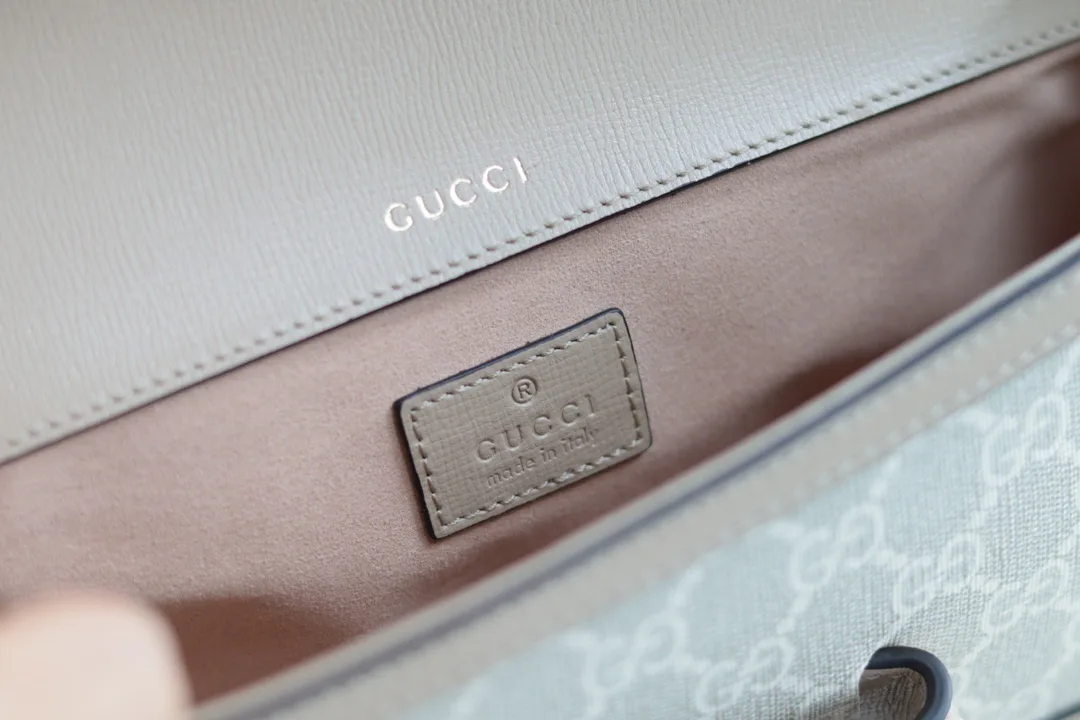 Классические Сумки Женские Gucci 11601473