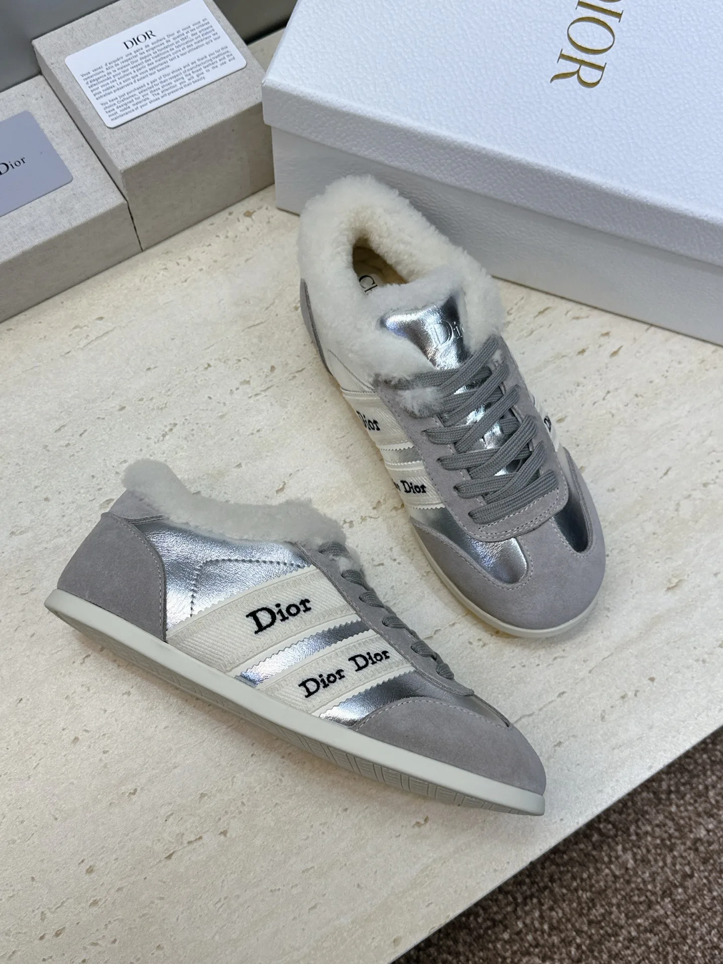 Кроссовки Женские Christian Dior 18247829