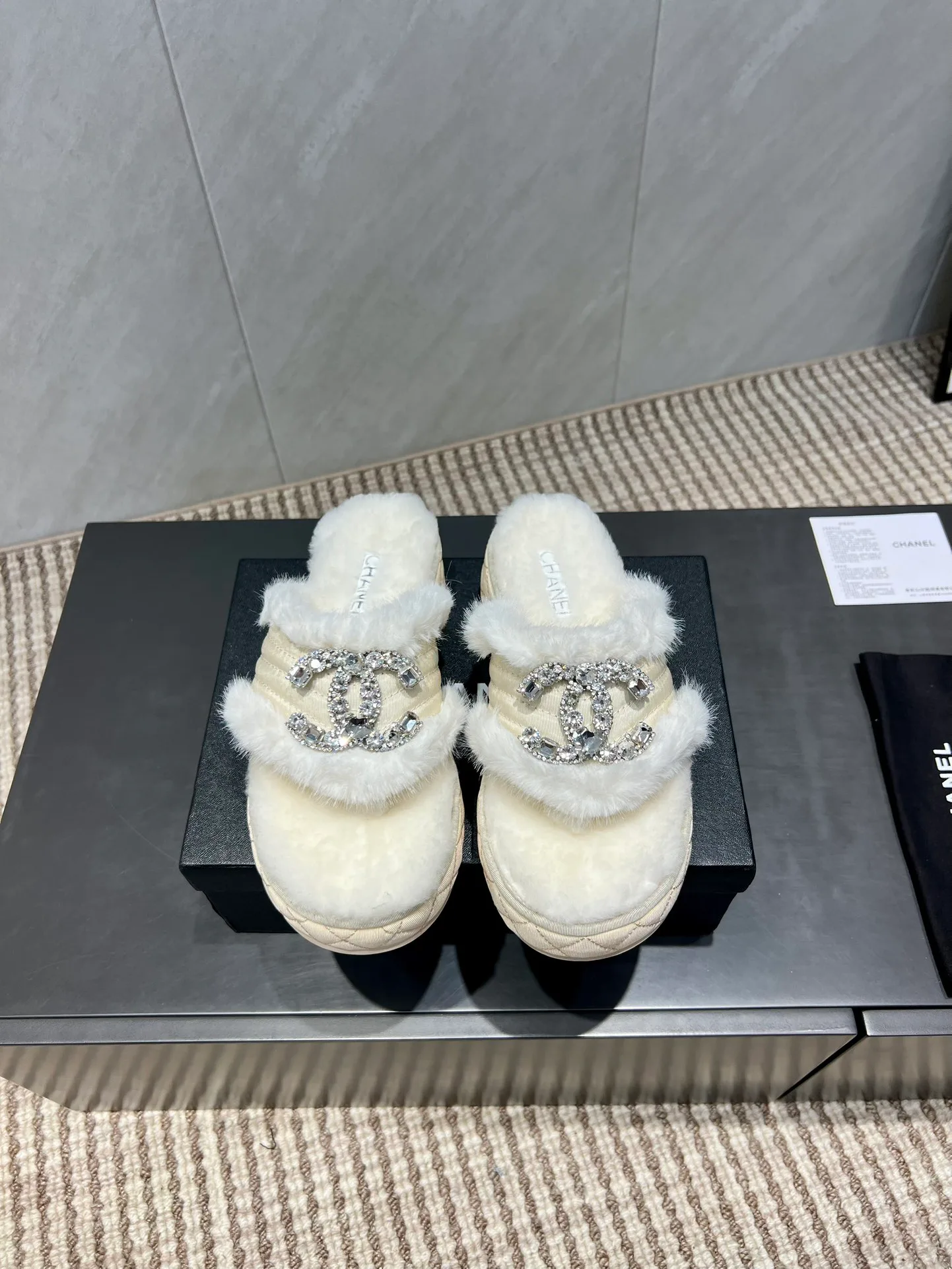 Тапочки Женские Chanel 137383