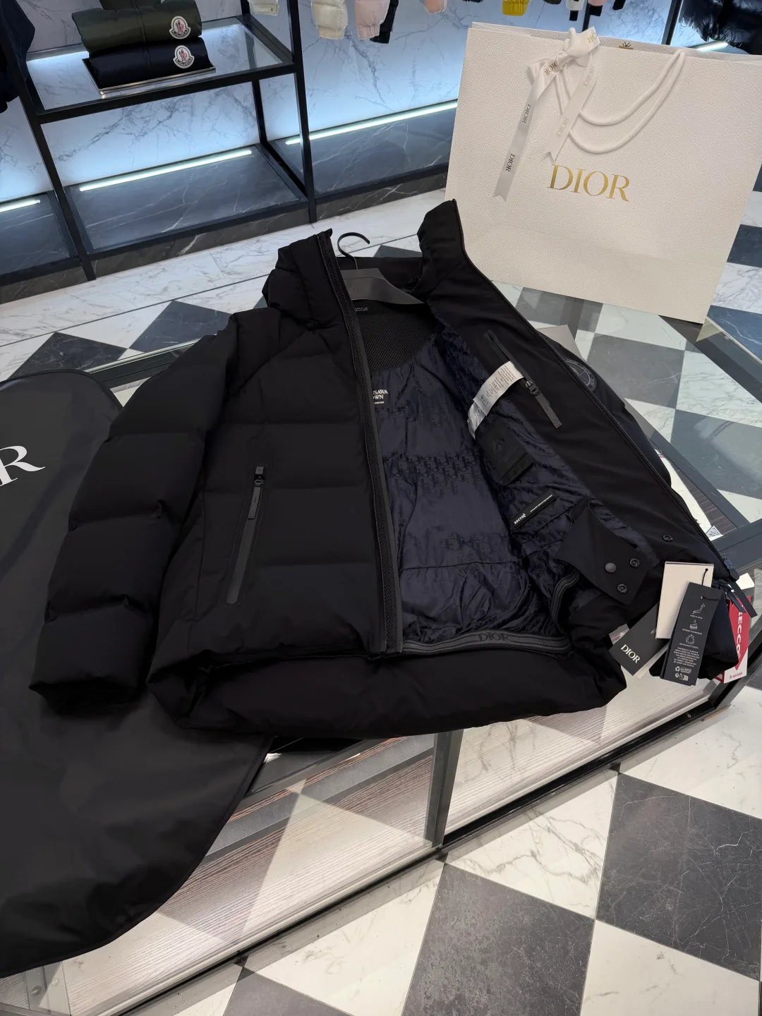 Куртки И Пуховики Женские Christian Dior 18007709