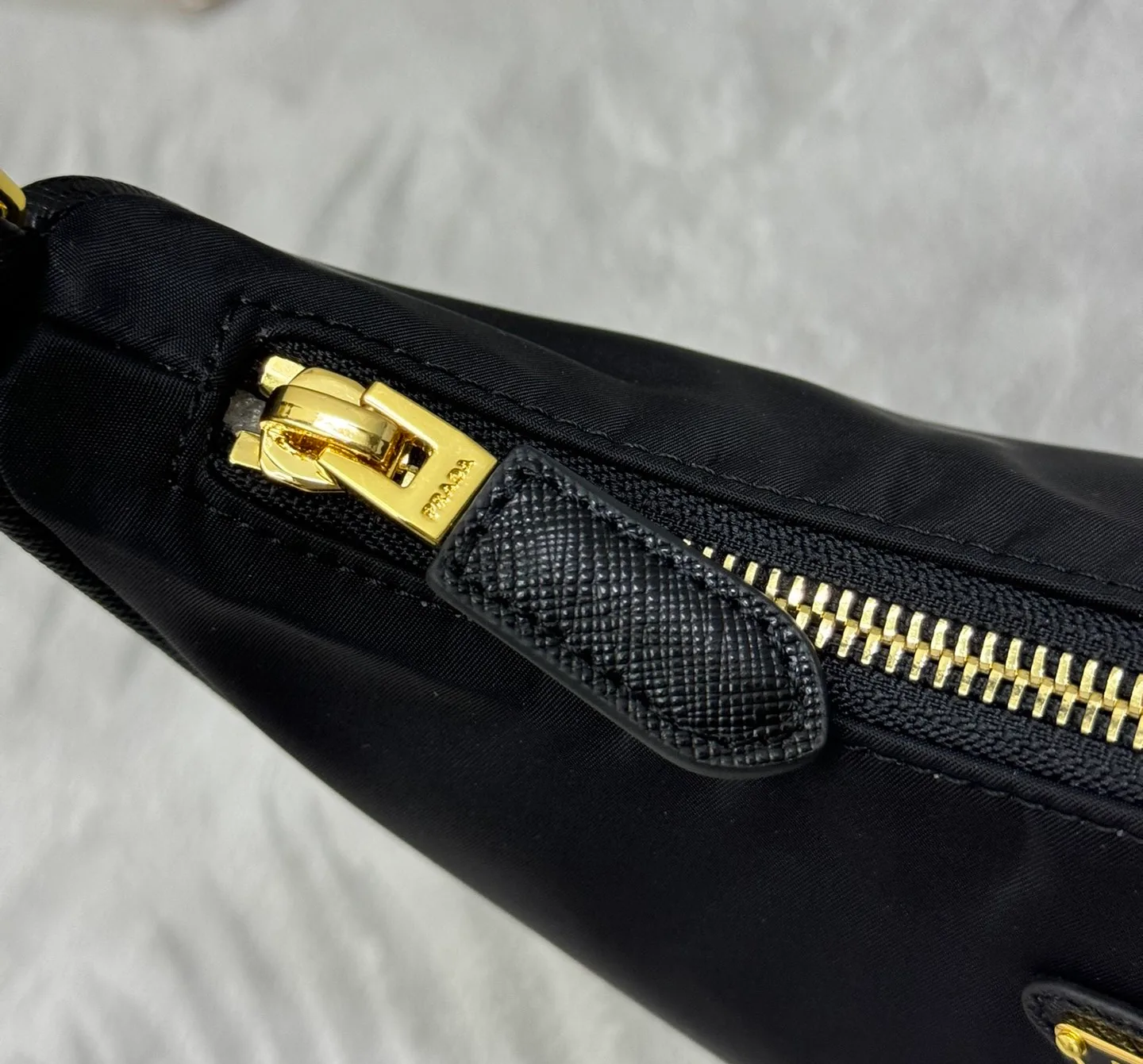 Сумки На Ремне Женские Prada 11682010