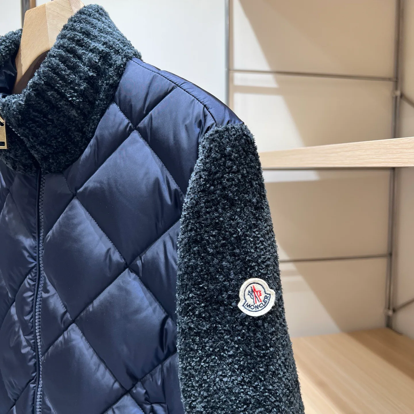 Куртки И Пуховики Женские Moncler 18188619