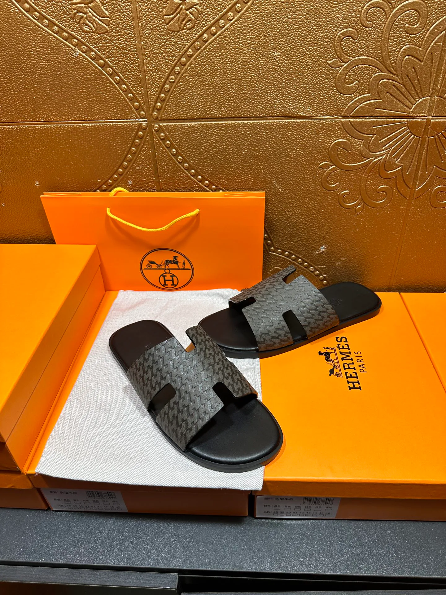 Шлепанцы Мужские Hermes 6209129