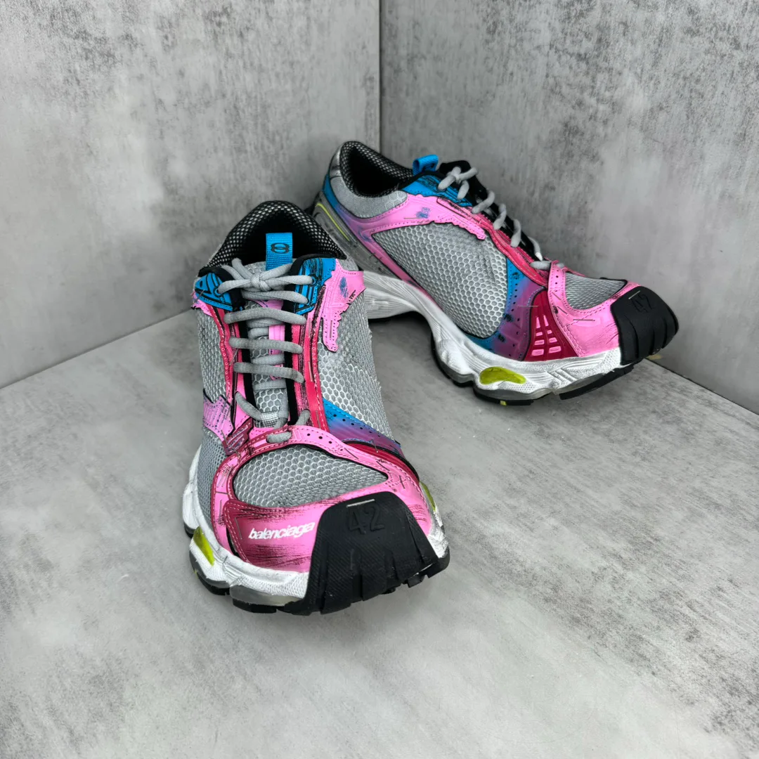 Кроссовки Женские Balenciaga 11705478