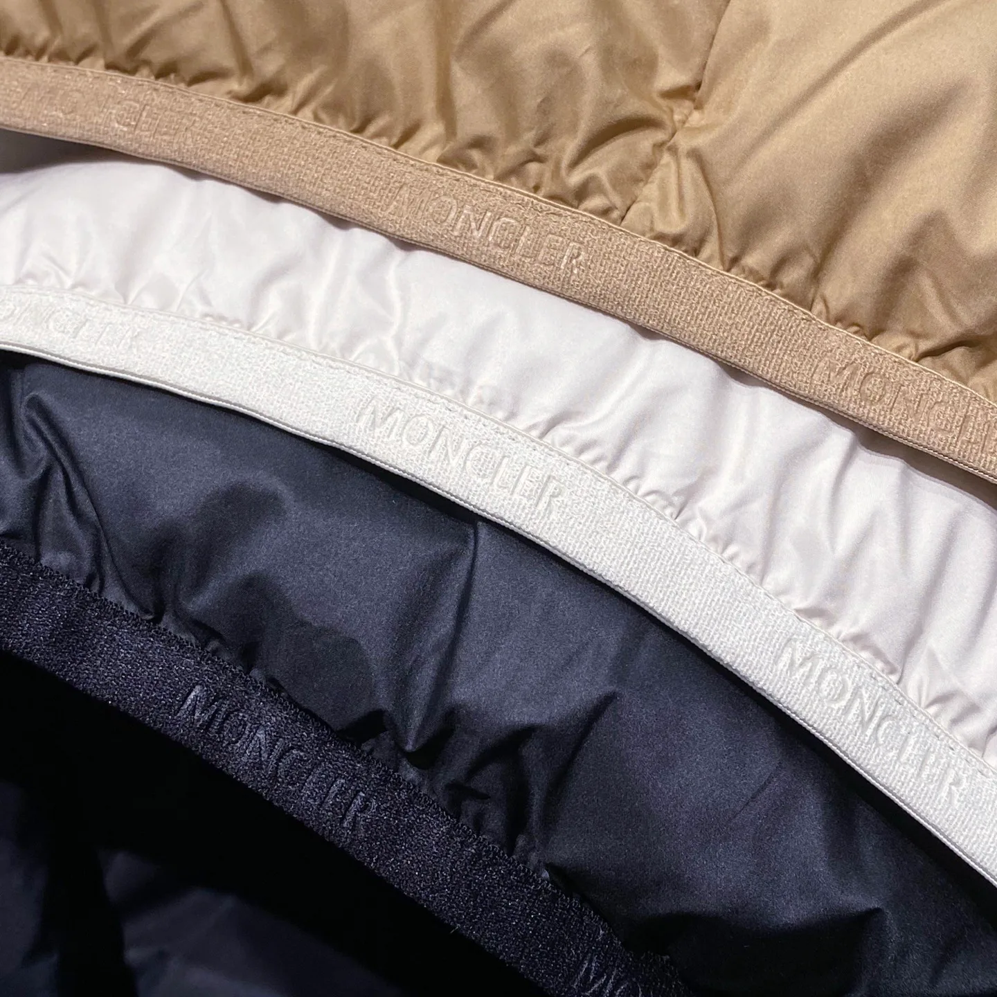 Куртки И Пуховики Мужские Moncler 339611