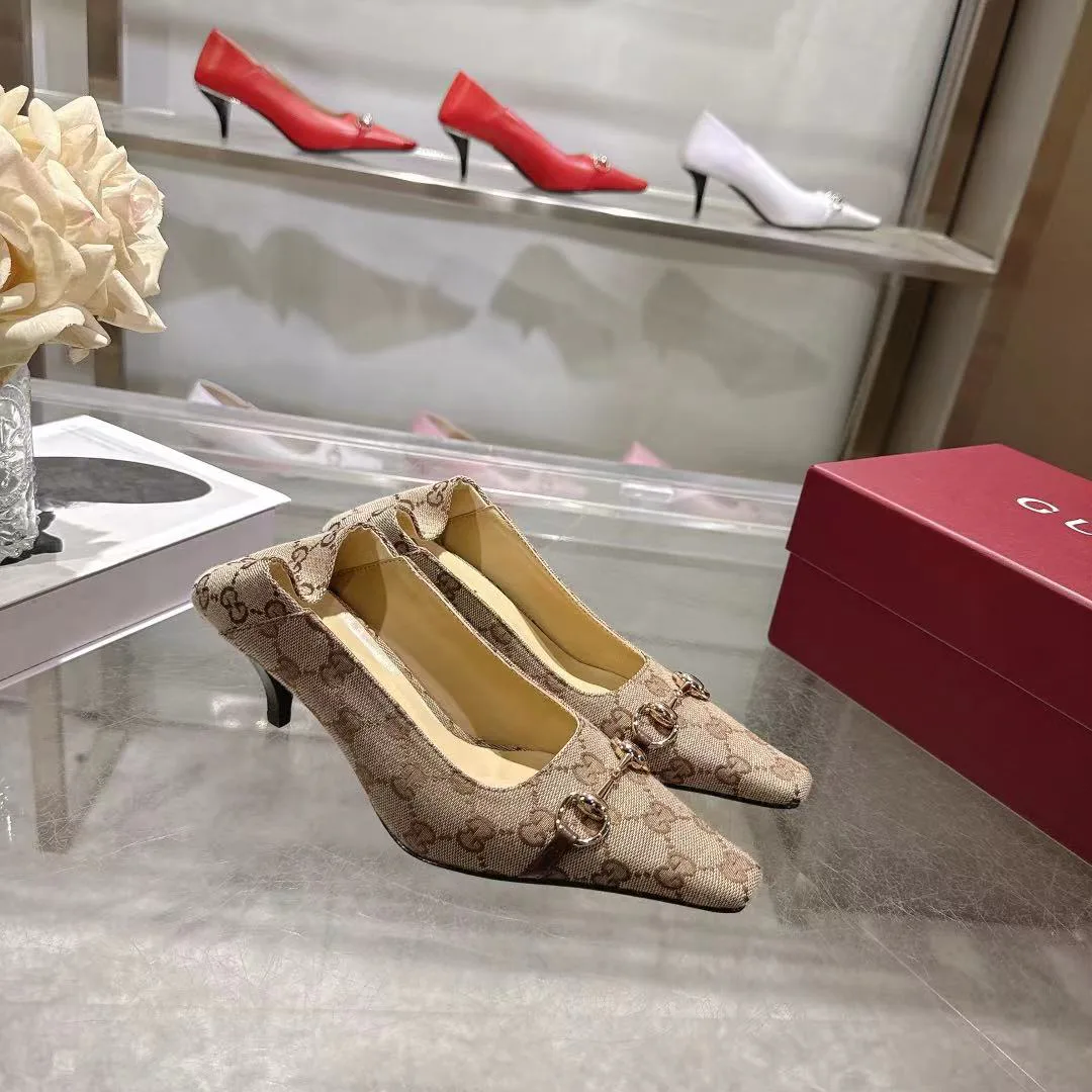 Туфли Женские Gucci 18034744