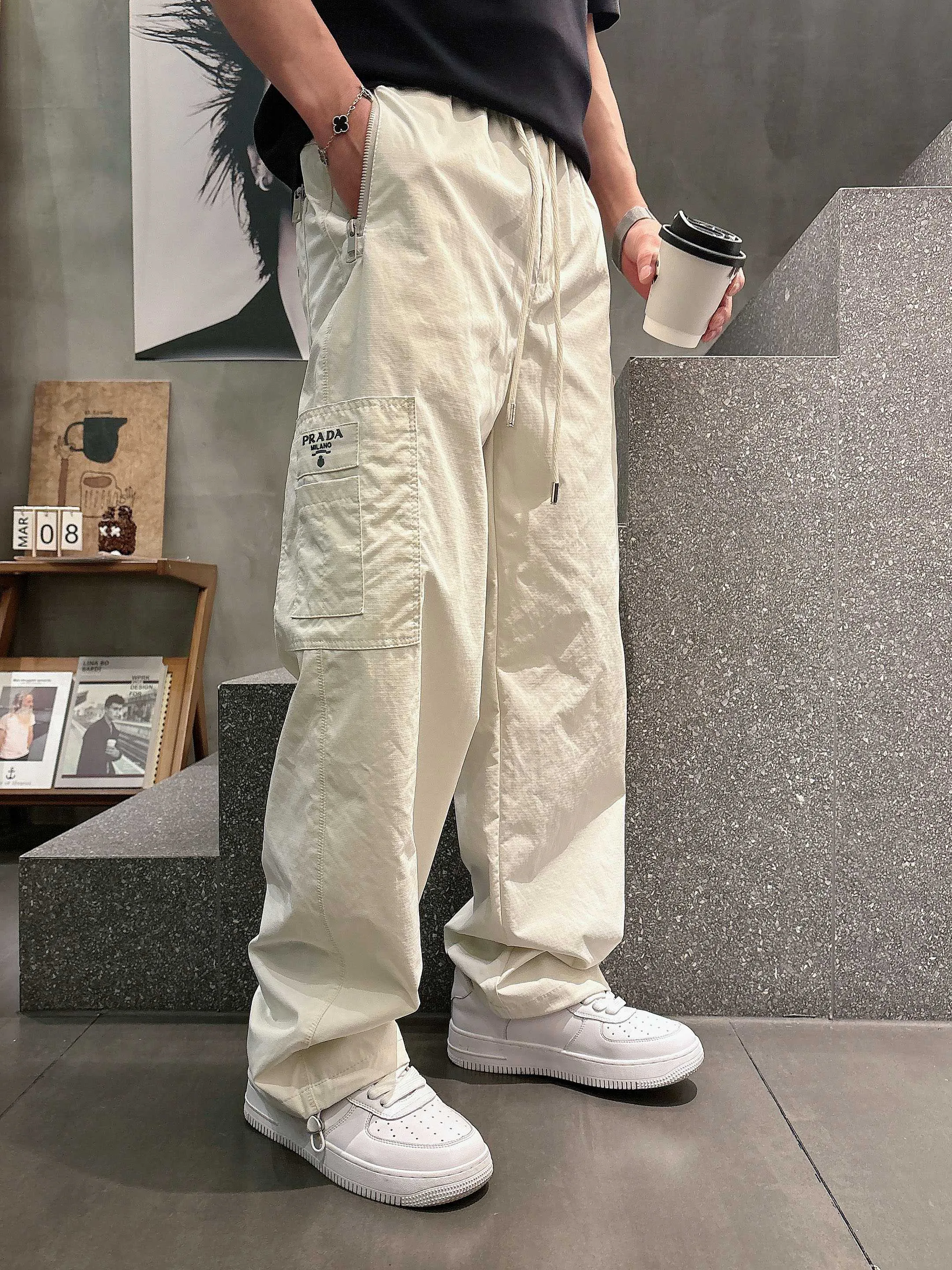 Брюки Мужские Prada 13147751