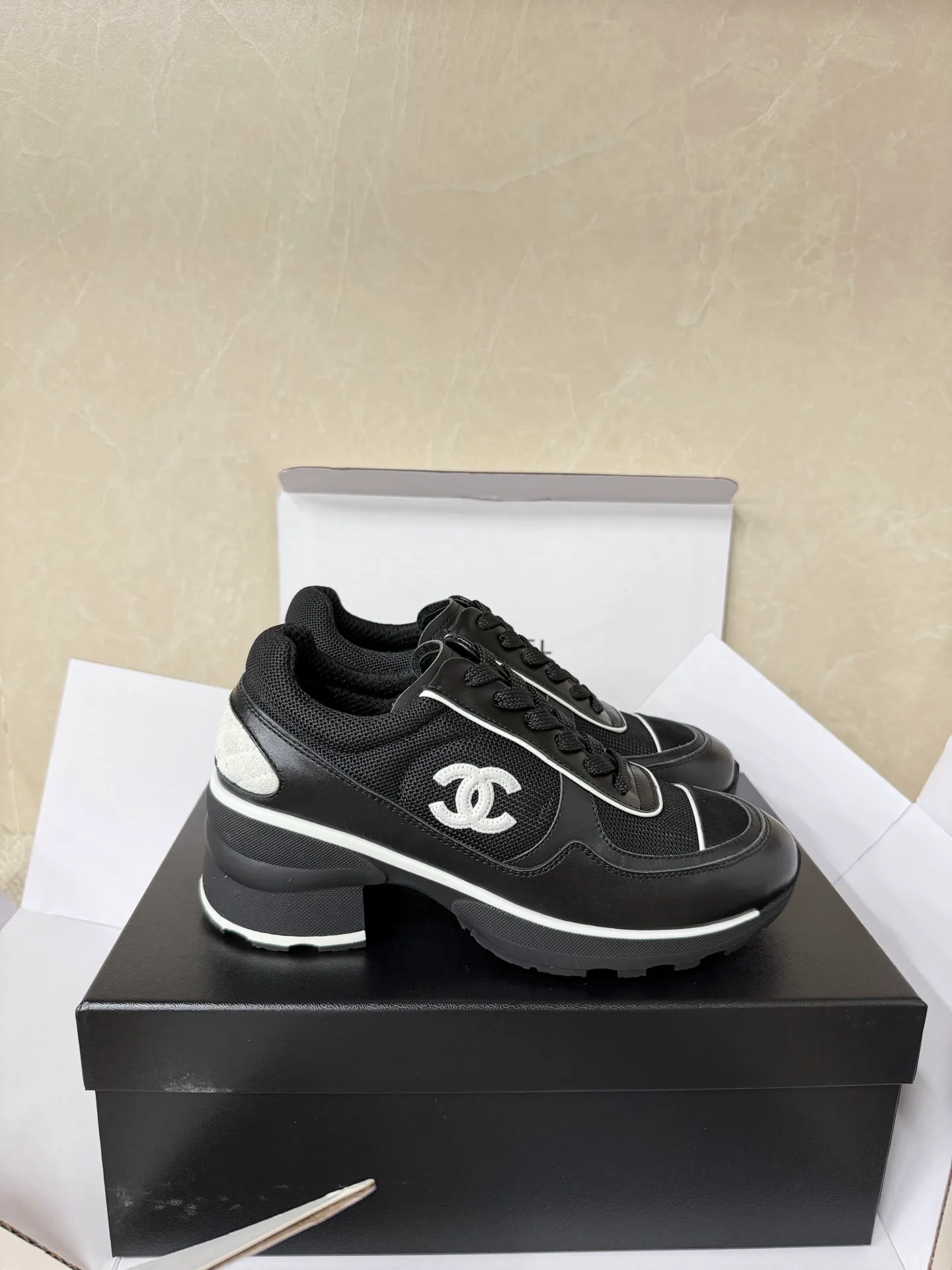 Кроссовки Женские Chanel 1854214