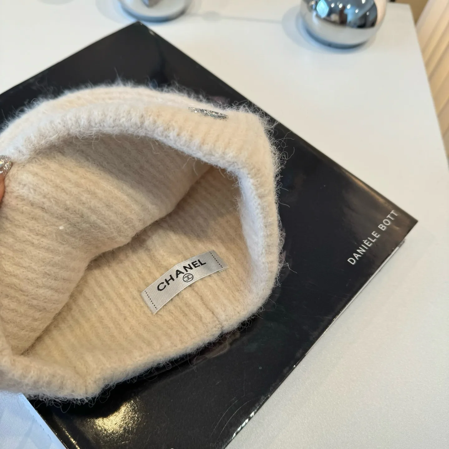 Головные Уборы Chanel 720240