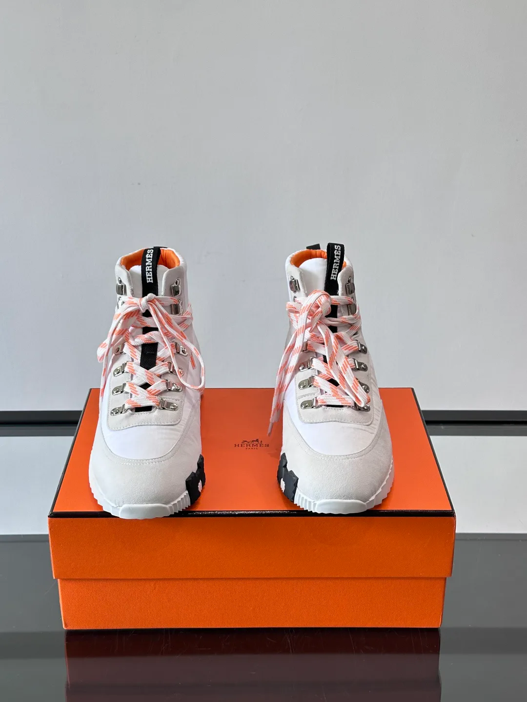 Кроссовки Женские Hermes 211850