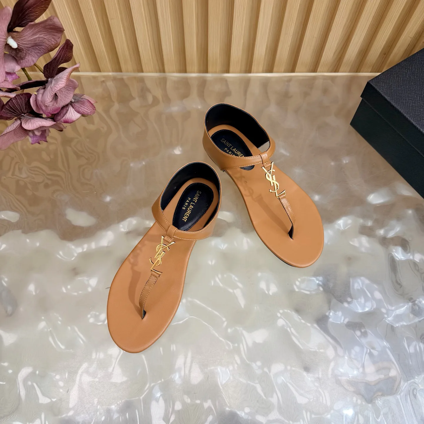 Сандалии Женские Saint Laurent 11660234