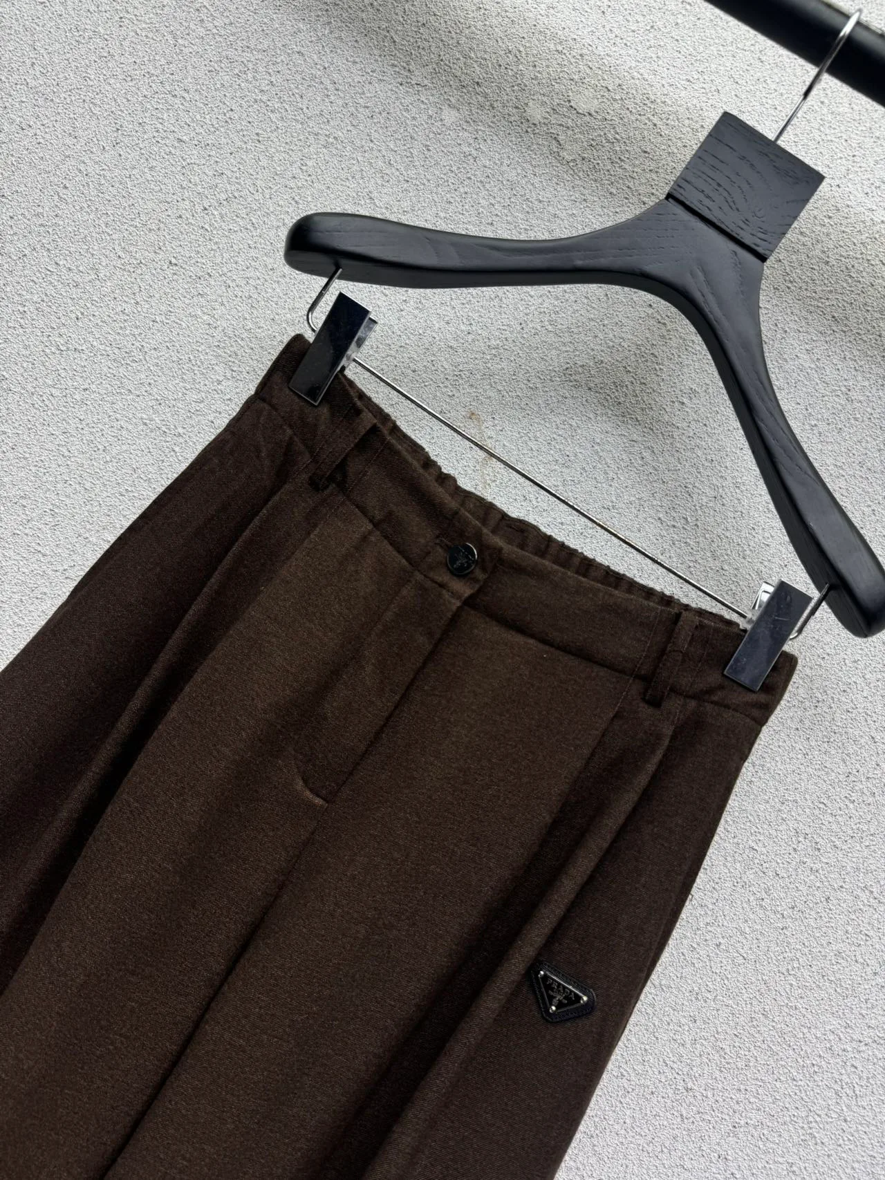 Брюки Женские Prada 19411063