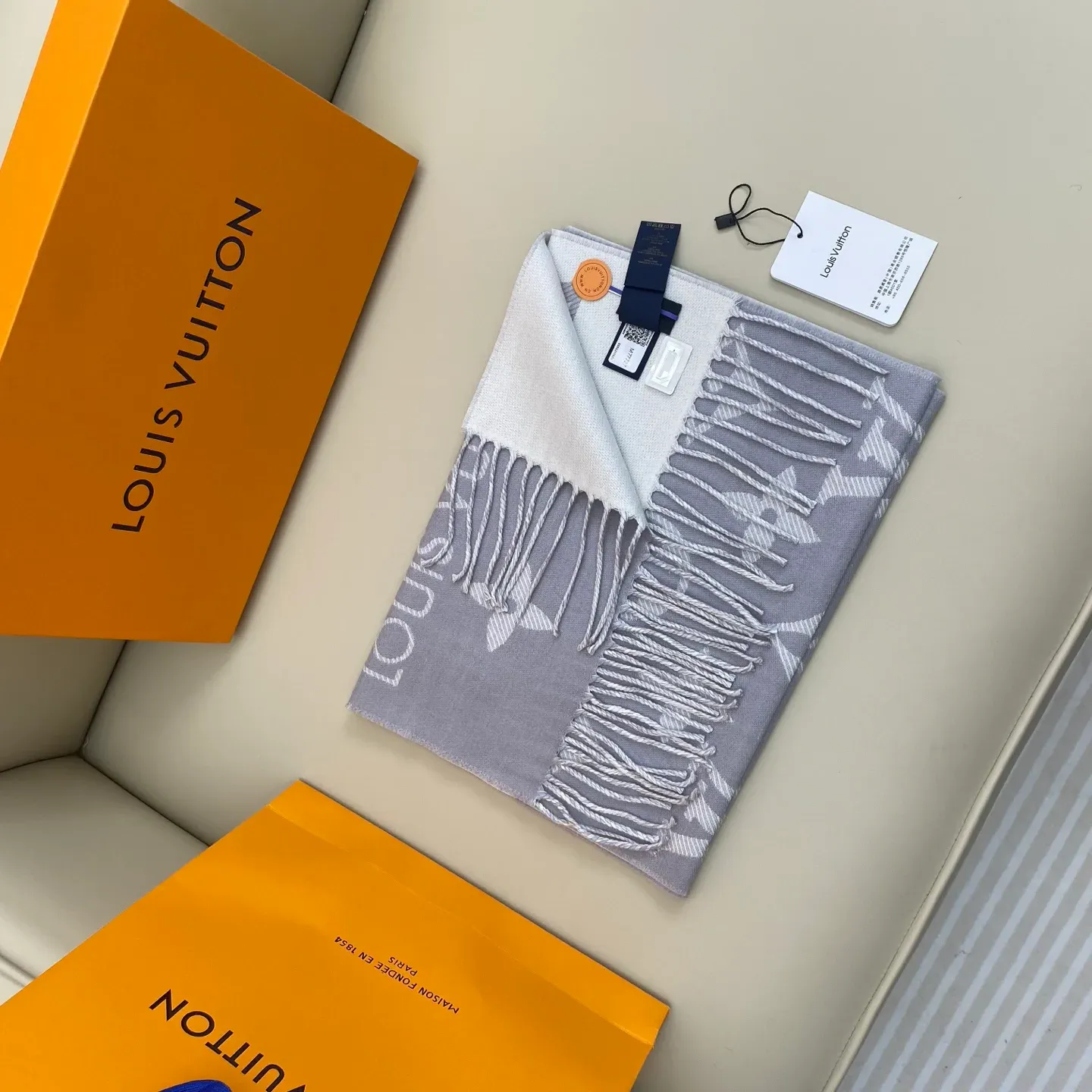 Шарфы Louis Vuitton 438499