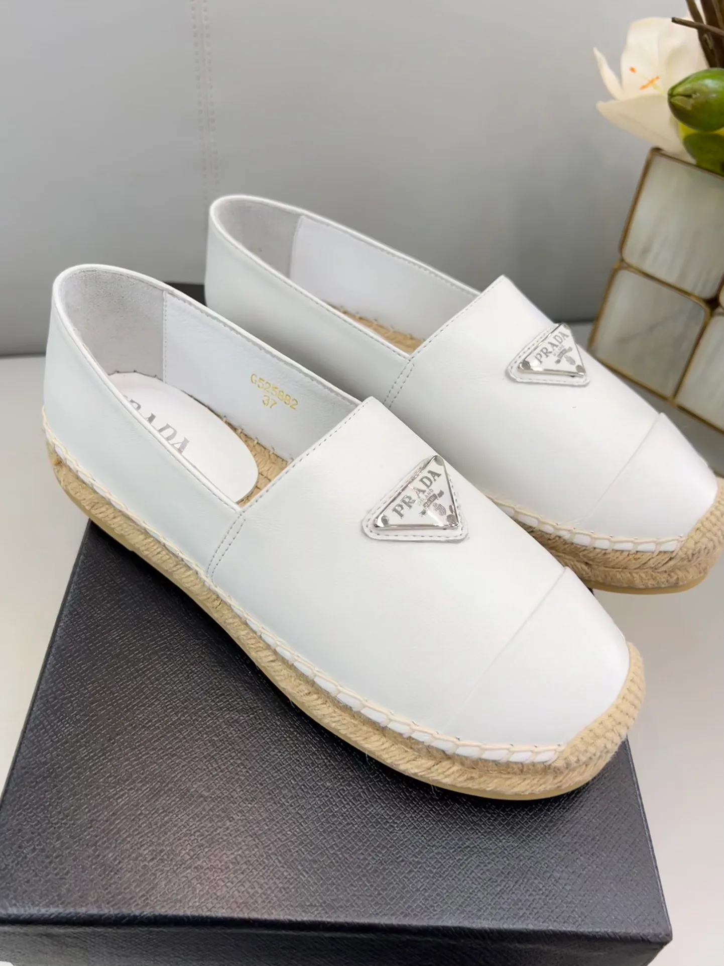 Туфли Женские Prada 11550521