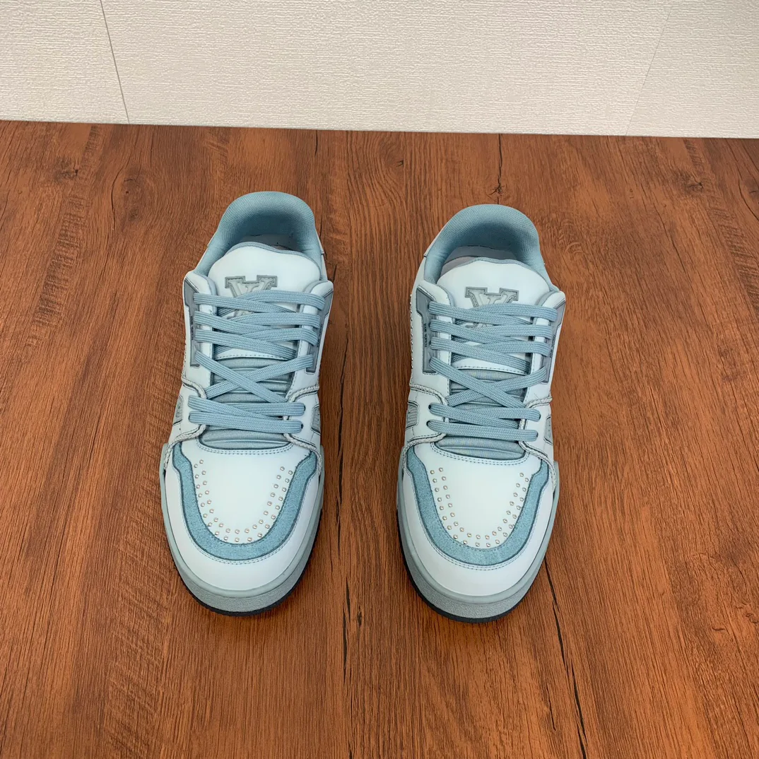 Кроссовки Женские Louis Vuitton 9814284