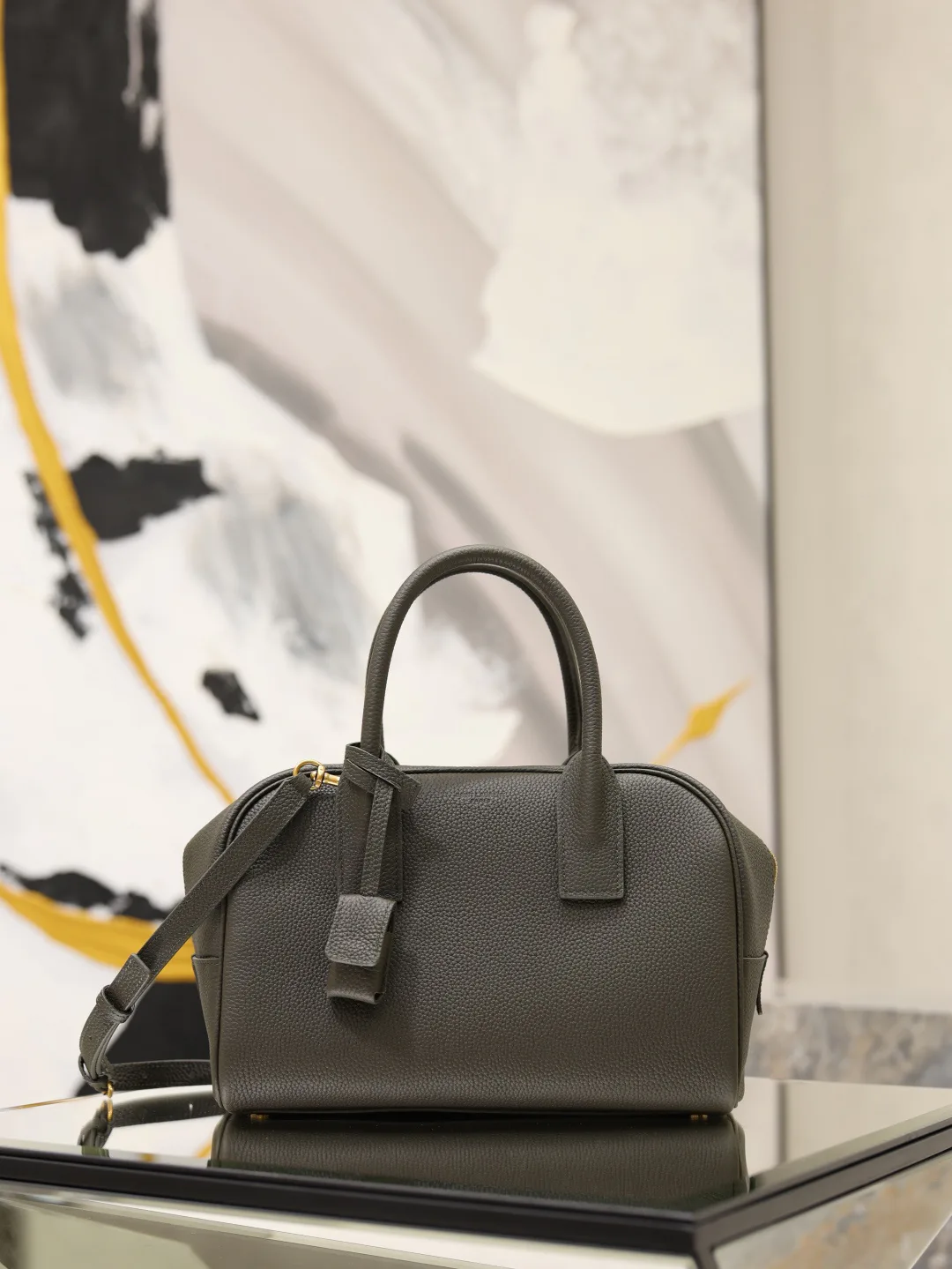 Классические Сумки Женские Saint Laurent 17993938