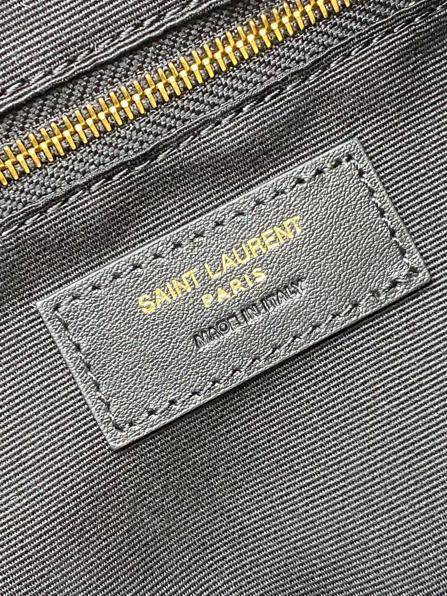 Клатчи Женские Saint Laurent 307947