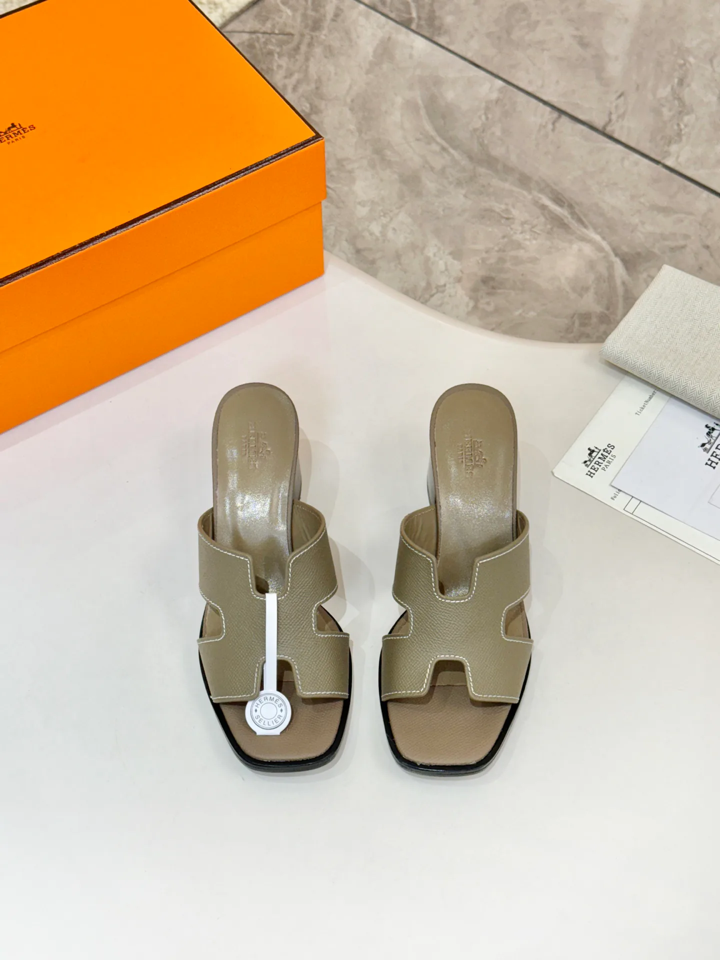 Босоножки Женские Hermes 10417171