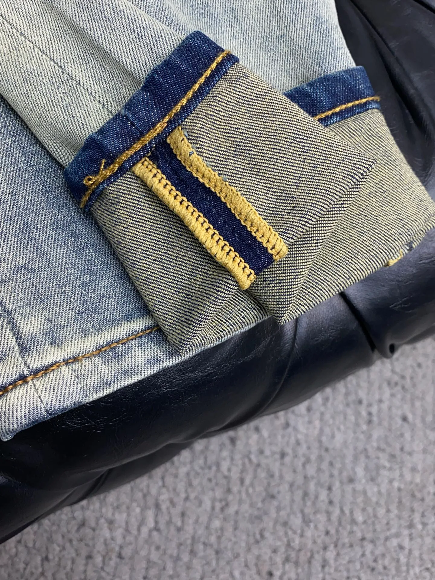 Джинсы Мужские Burberry 11664669
