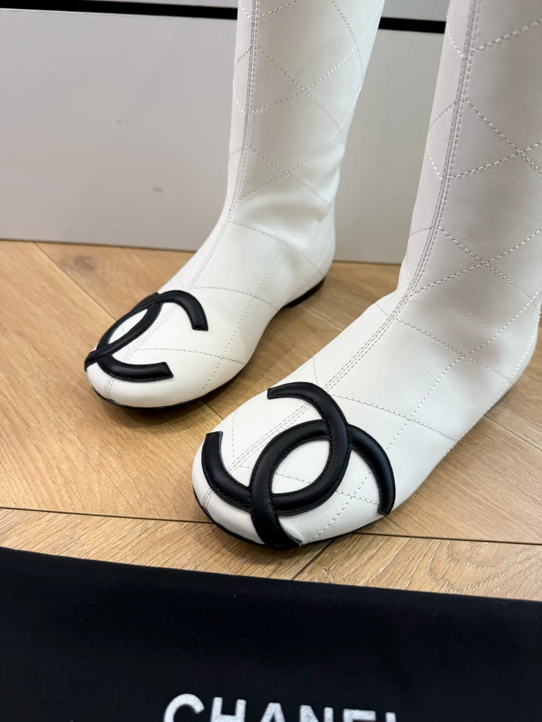 Сапоги Женские Chanel 18152741