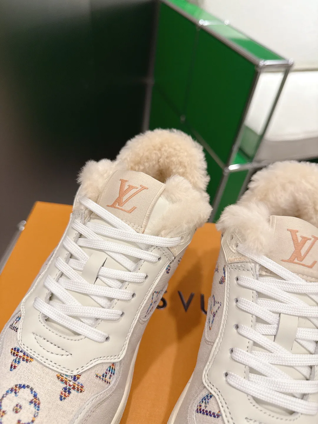 Кроссовки Женские Louis Vuitton 292698