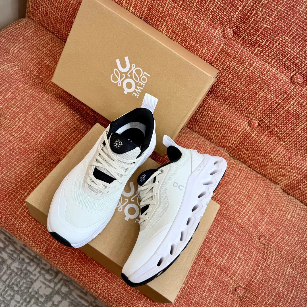 Кроссовки Женские Loewe 10469353