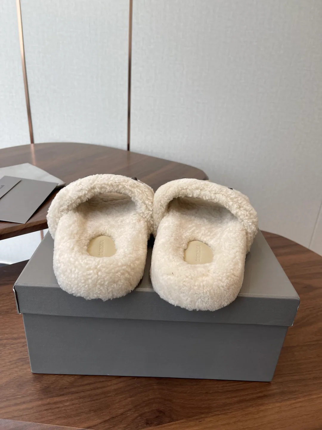 Тапочки Женские Balenciaga 170575