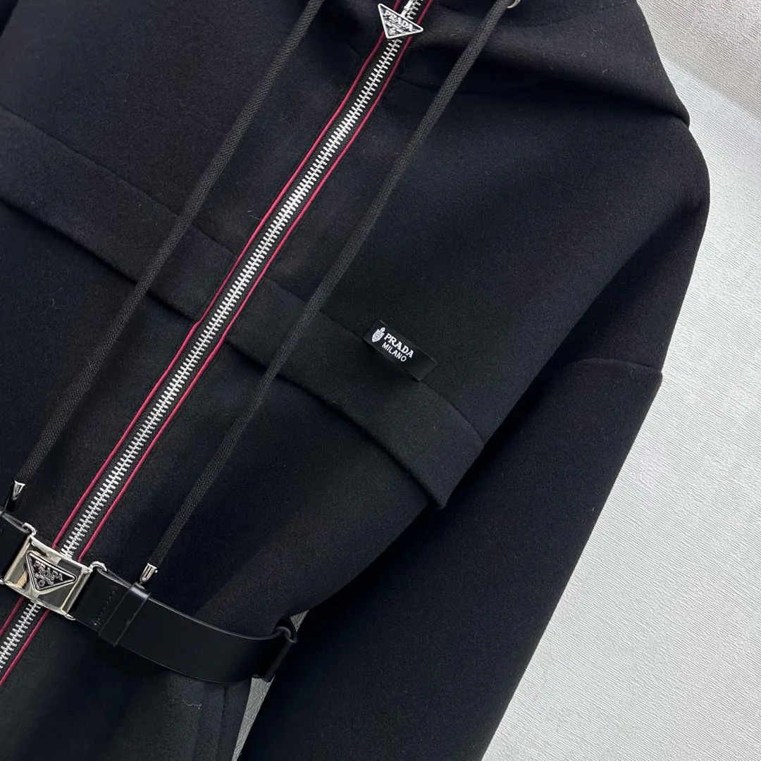 Куртки И Пуховики Женские Prada 393724