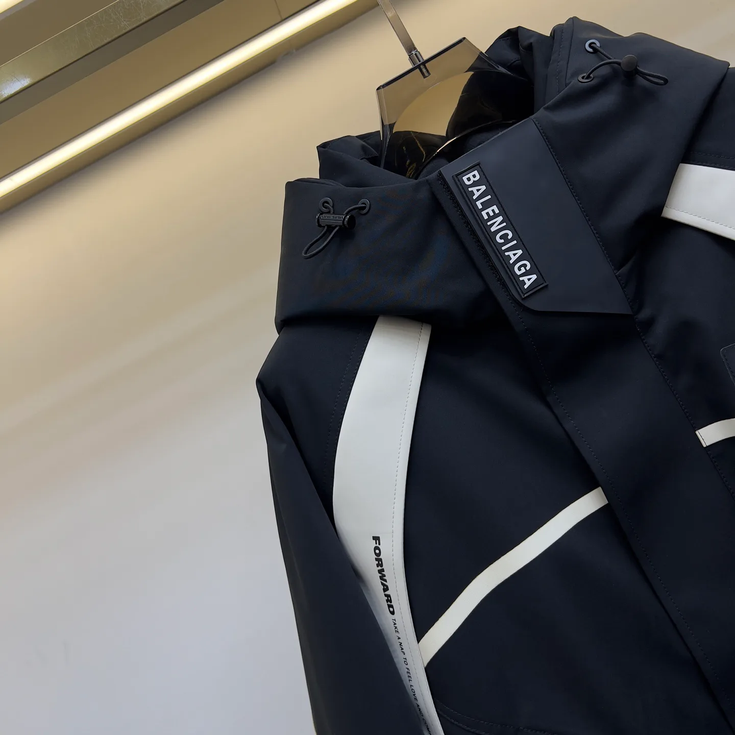 Куртки И Пуховики Женские Balenciaga 844133