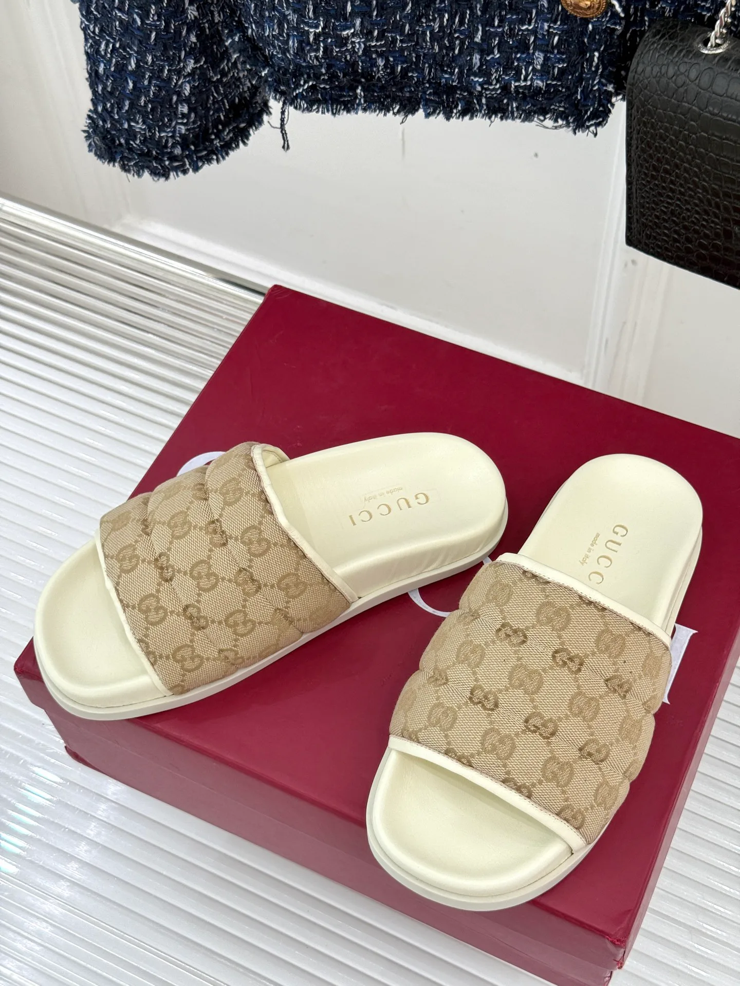 Шлепанцы Женские Gucci 46990