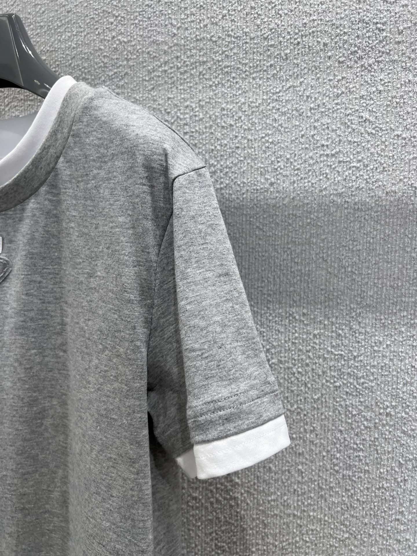 Футболки Женские Prada 852141