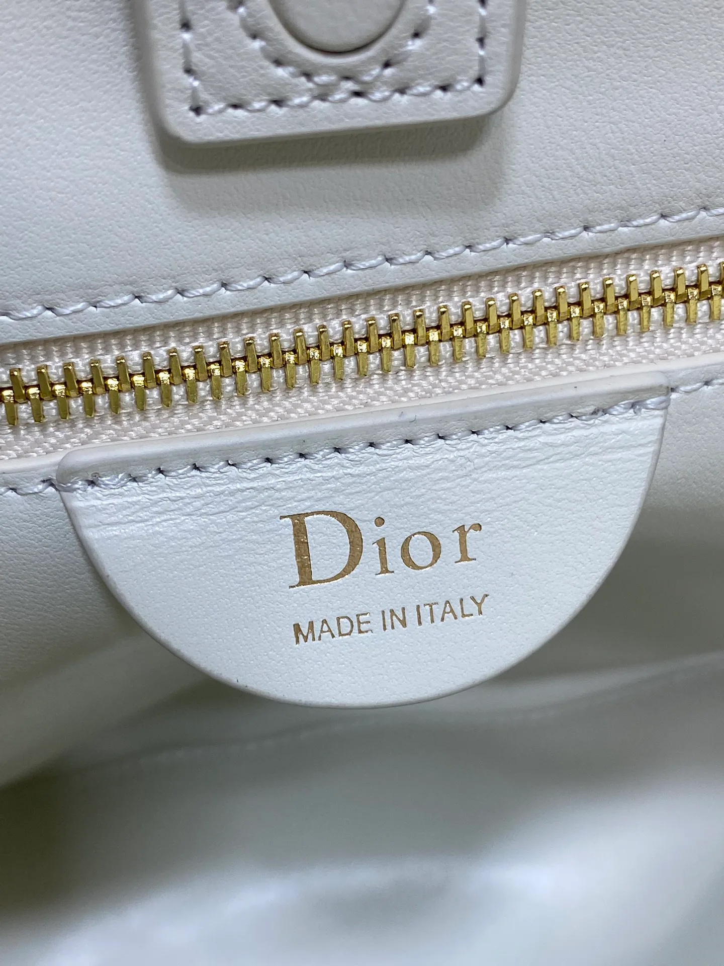 Классические Сумки Женские Christian Dior 12817840