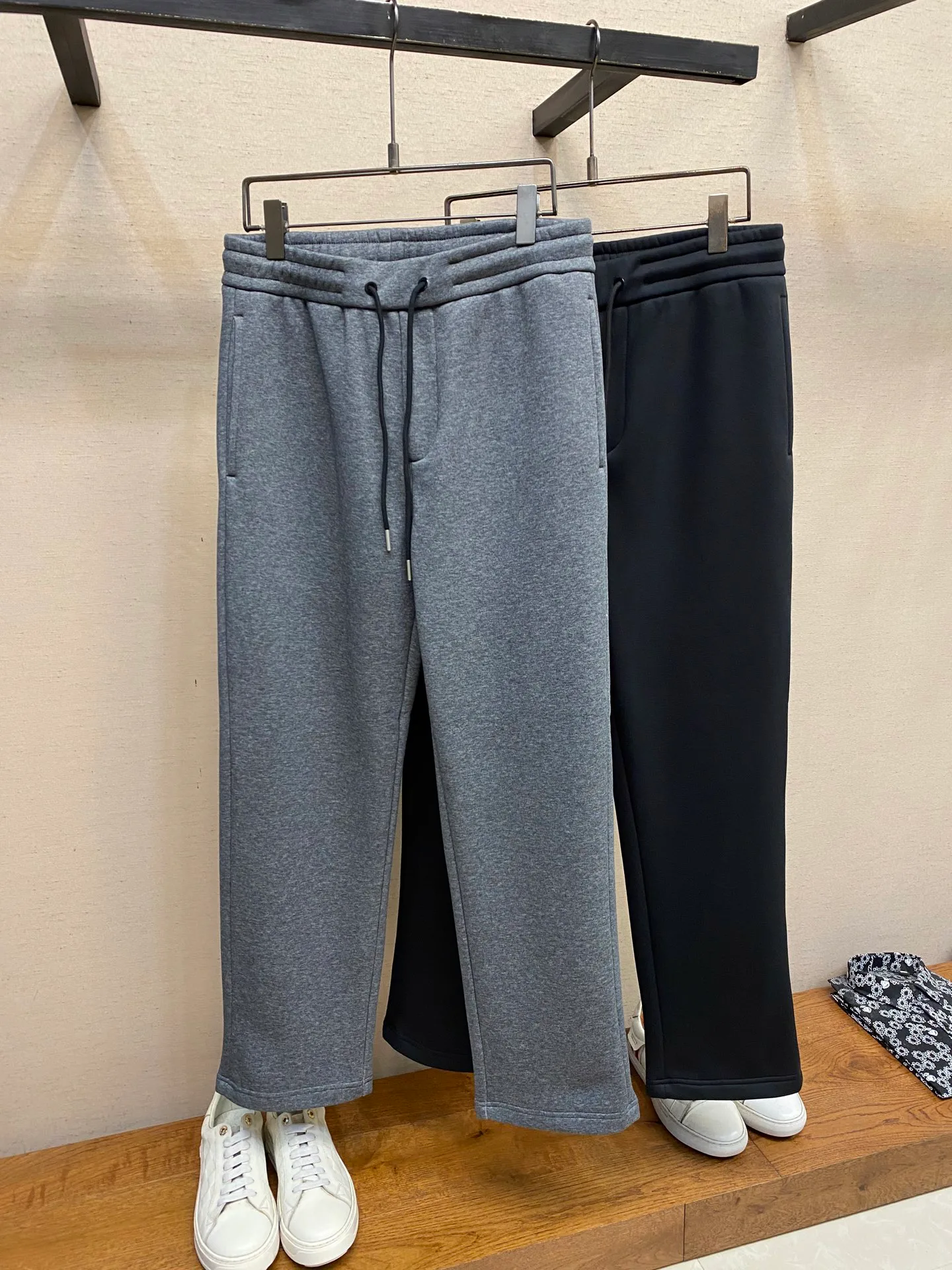 Брюки Мужские Moncler 714878