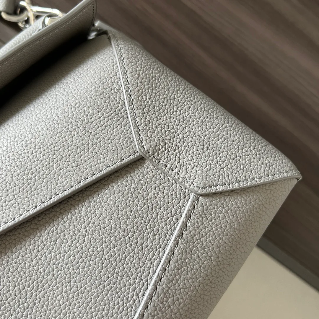 Сумки На Ремне Женские Loewe 442156