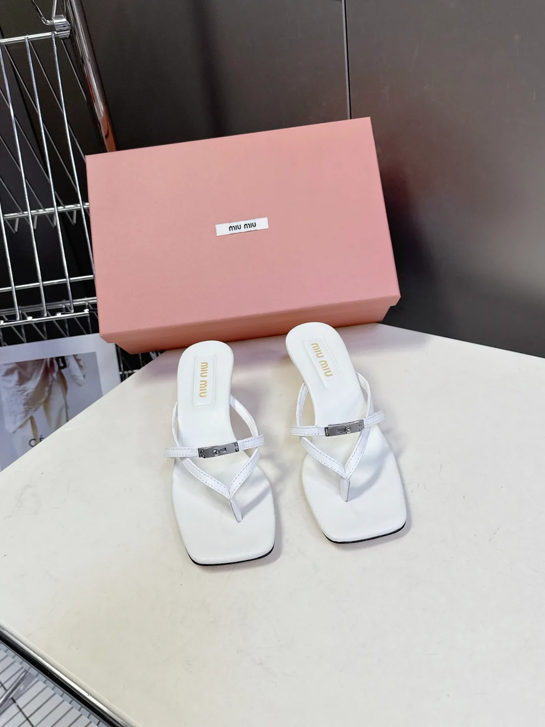 Босоножки Женские Miu Miu 1895102