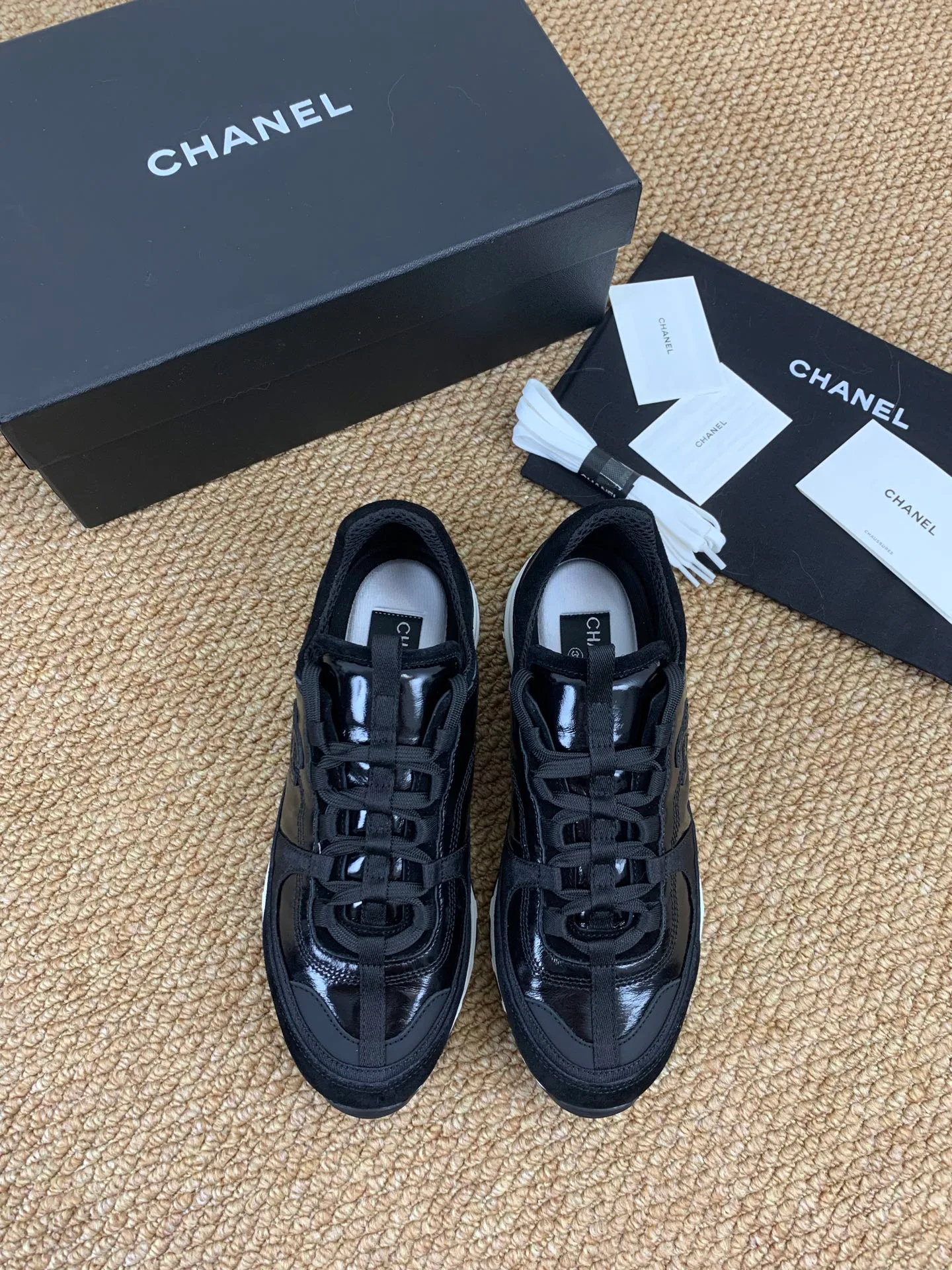 Кроссовки Женские Chanel 17545241
