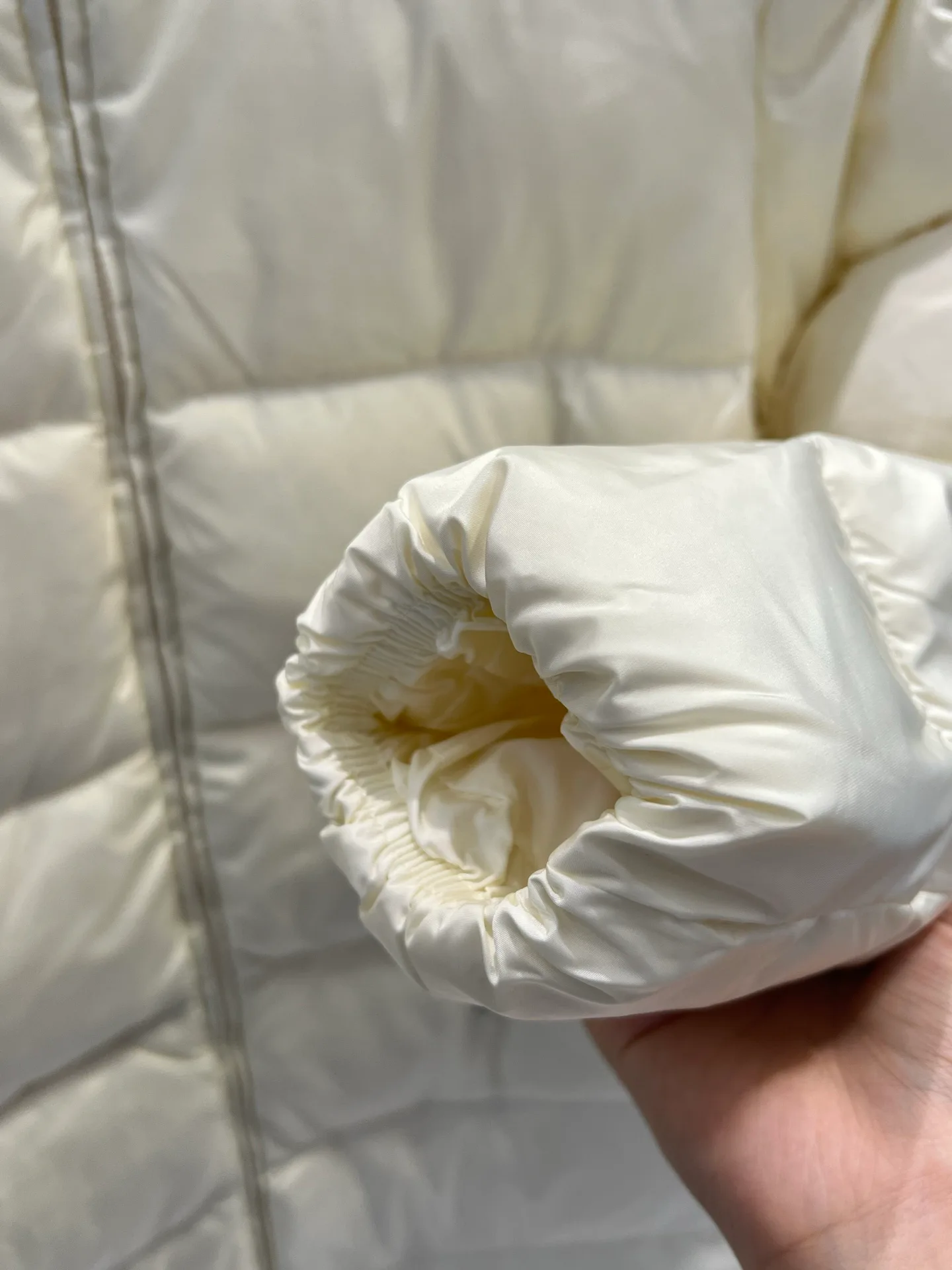 Куртки И Пуховики Женские Moncler 19361863