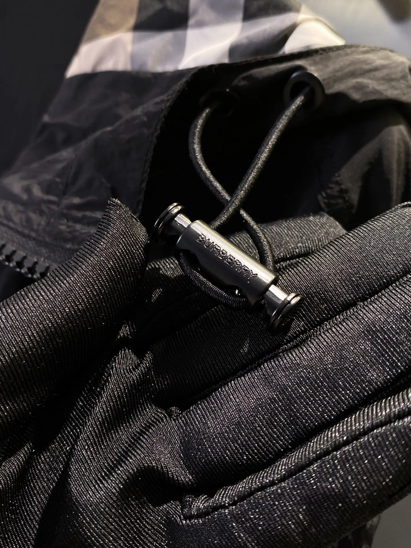 Куртки И Пуховики Женские Burberry 11672143