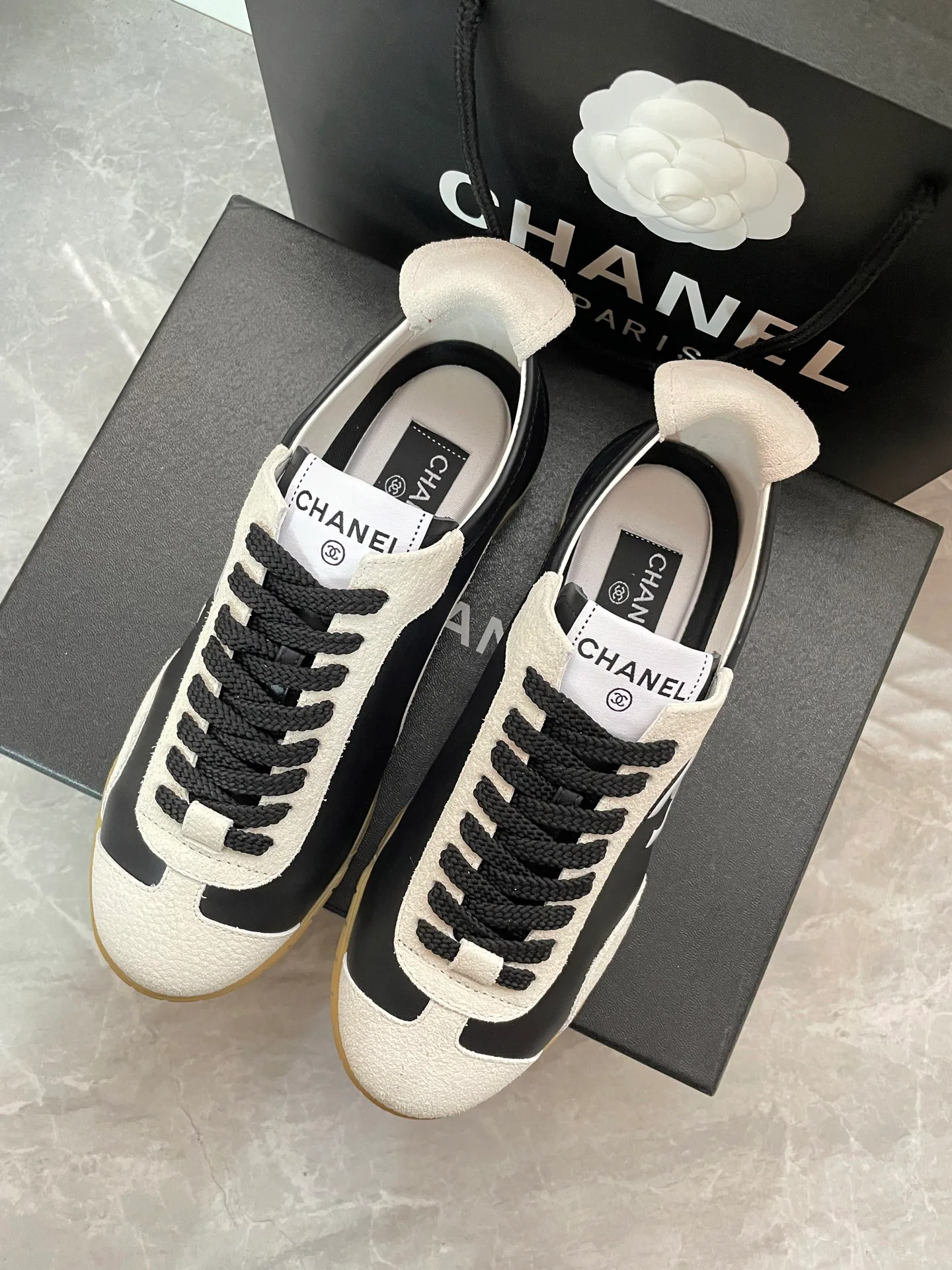 Кроссовки Женские Chanel 11008591