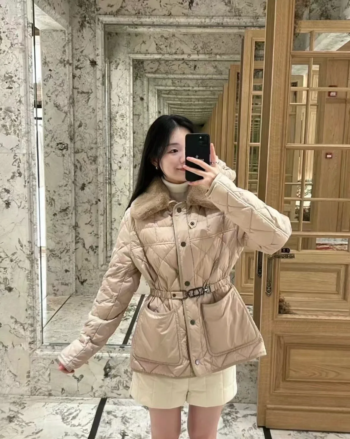 Куртки И Пуховики Женские Moncler 19210927