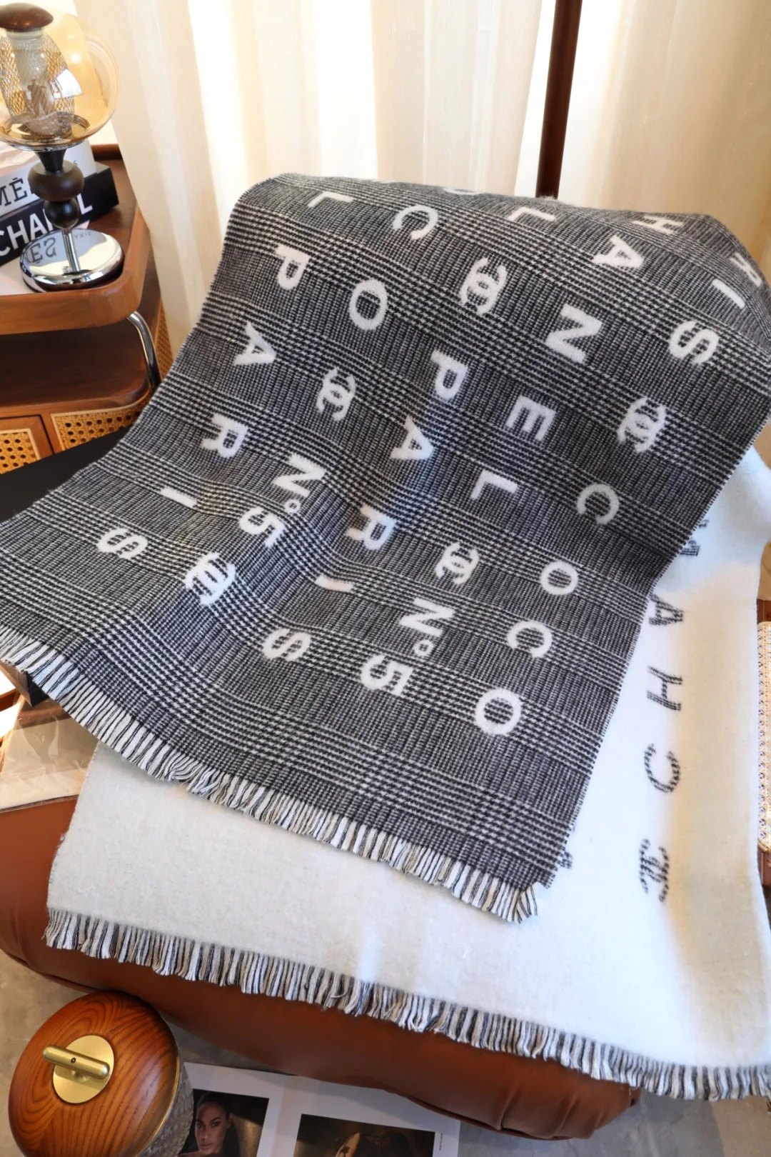 Шарфы Chanel 5396935